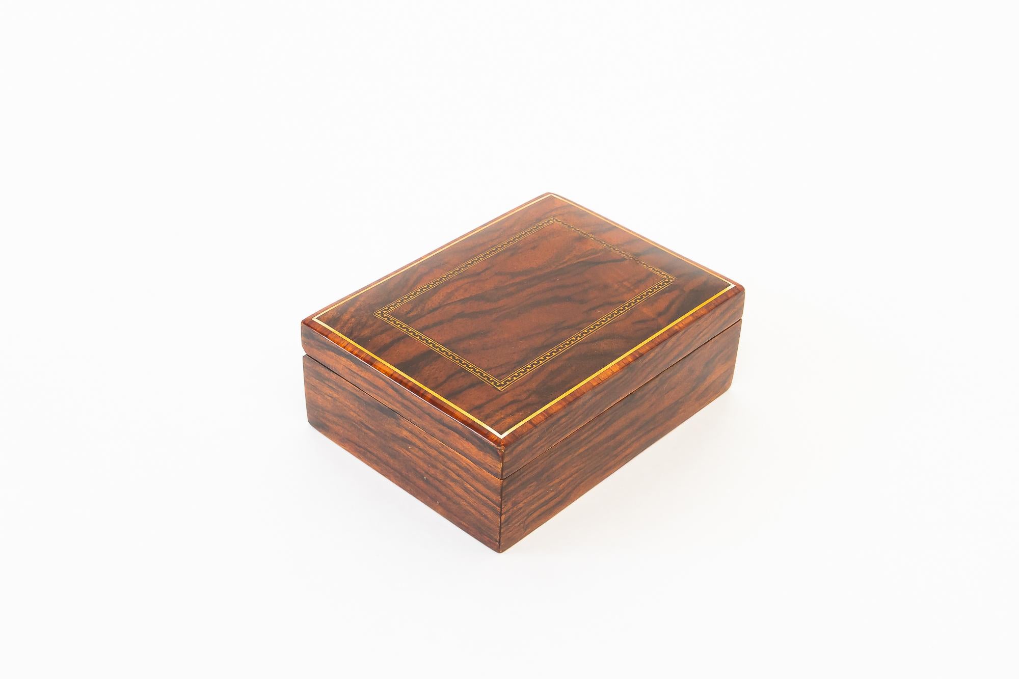 Mid-Century Modern Rosewood cigars Box around 1950s For Sale