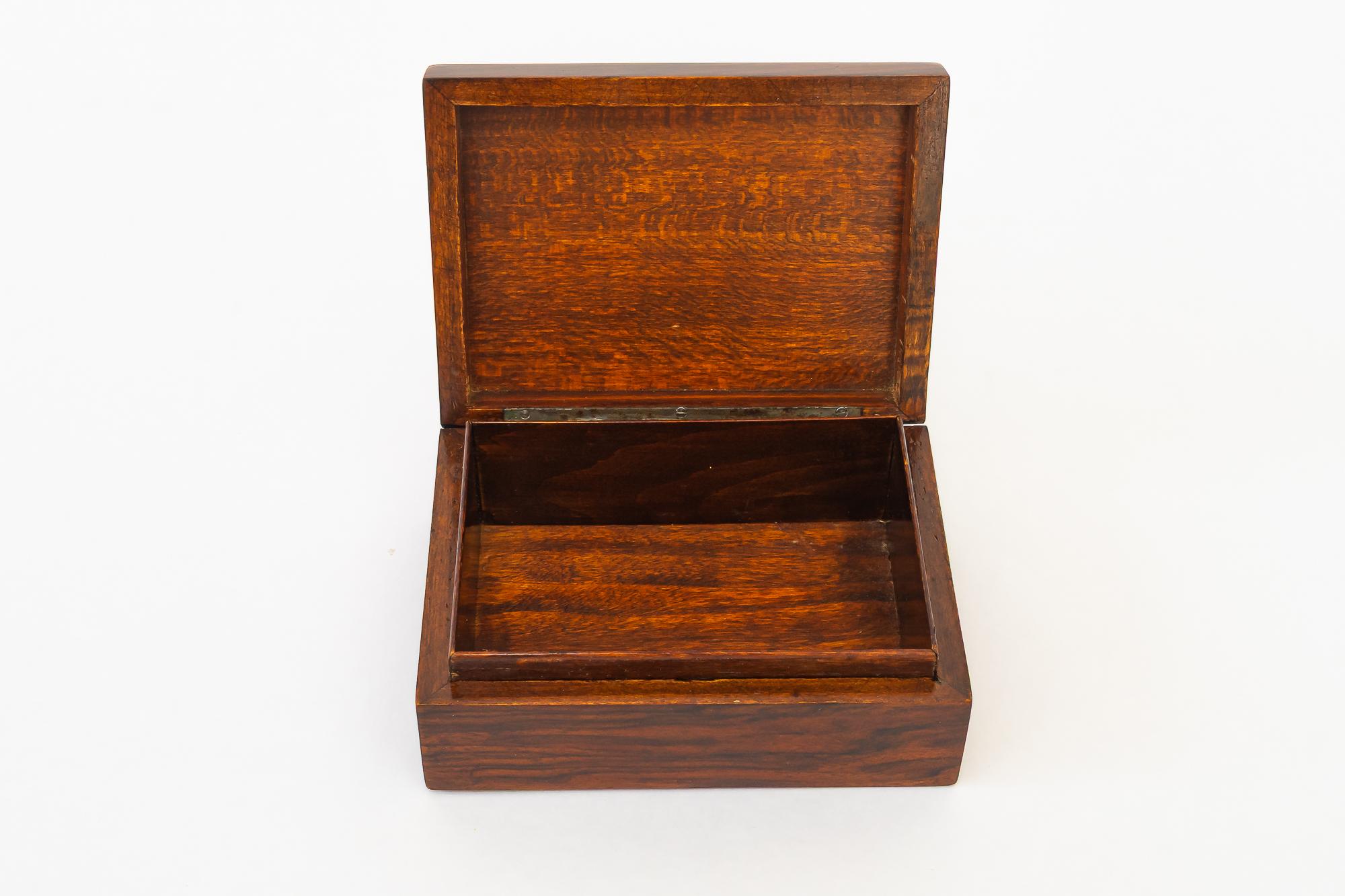 Rosewood cigars Box around 1950s In Good Condition For Sale In Wien, AT
