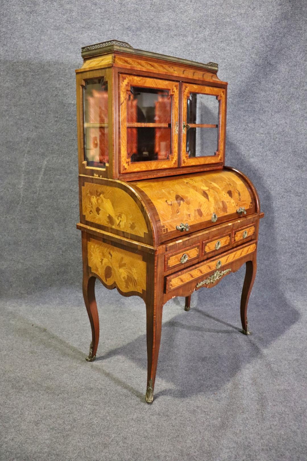 Early 20th Century Rosewood Circassian Walnut Inlaid Beveled Glass French Louis XV Secretary Desk For Sale