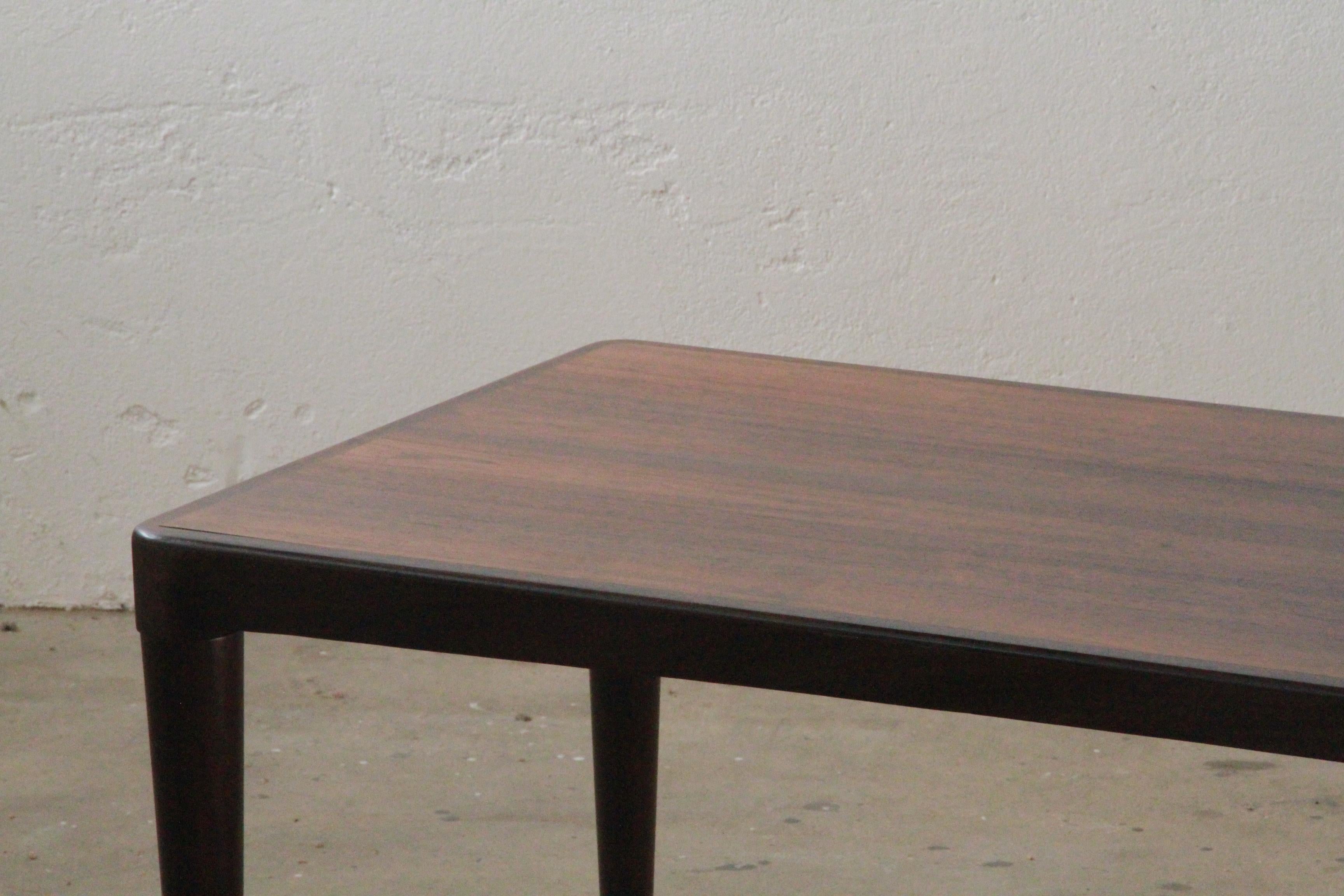 Bois de rose Table basse en bois de rose, A.C. B.C. Møbler Vejle 1960s en vente
