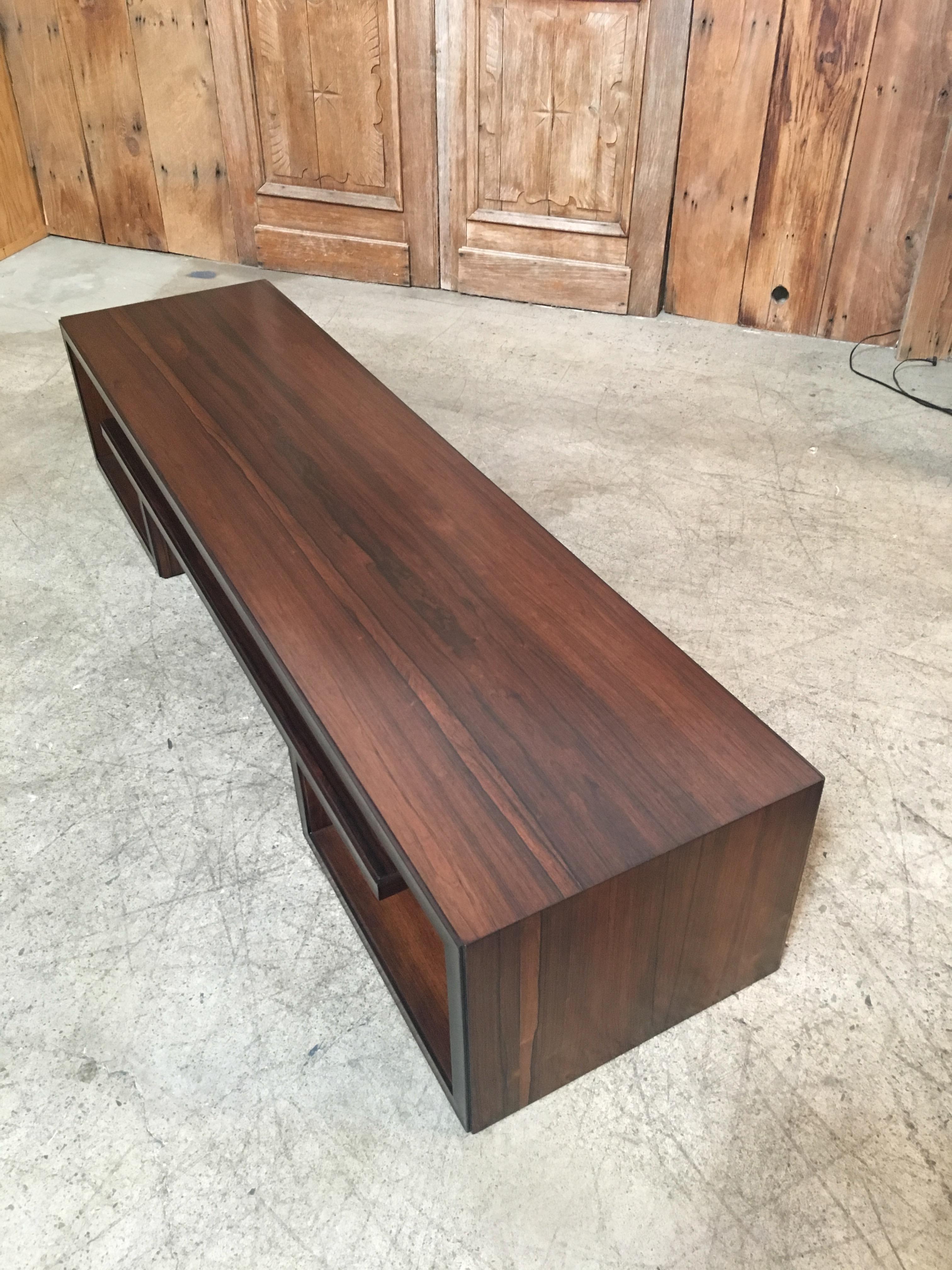 Rosewood Coffee Table / Bench by Paul Frankl In Good Condition In Denton, TX