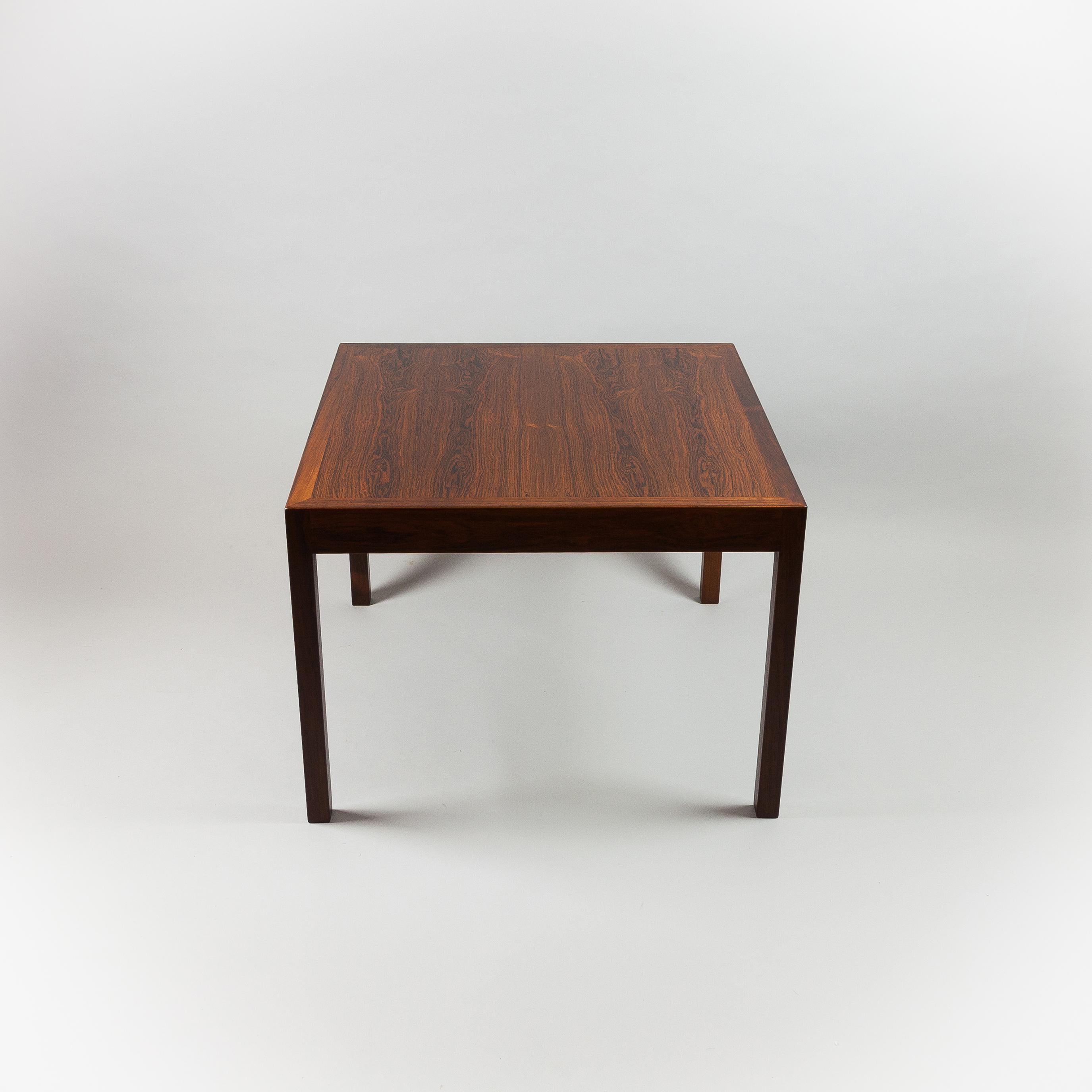 Square rosewood coffee table by Hans Wegner for Andreas Tuck. Fully restored with a beautiful patina. Denmark, 1960s.
