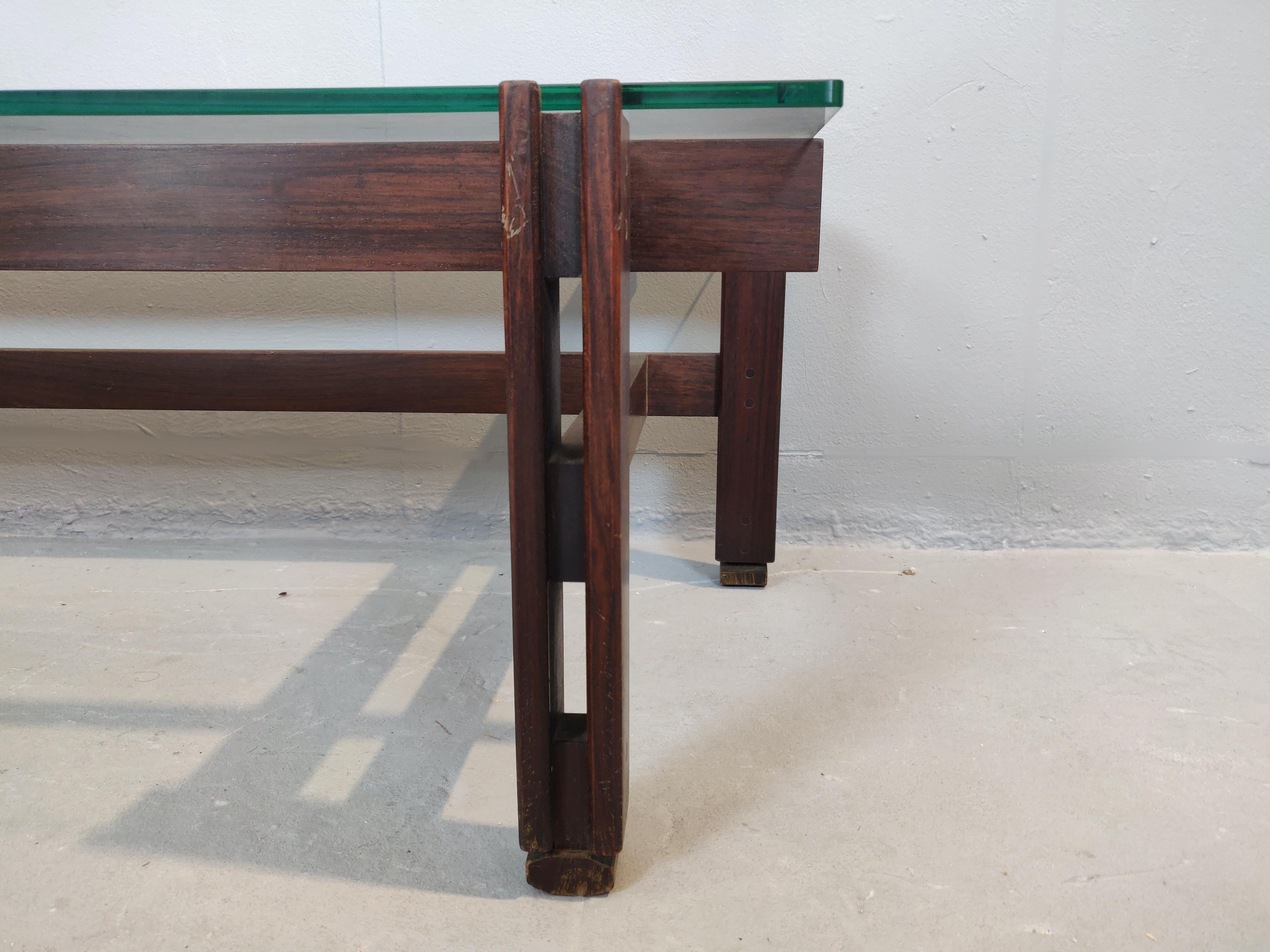 Mid-20th Century Rosewood Coffee Table by Ico Parisi 