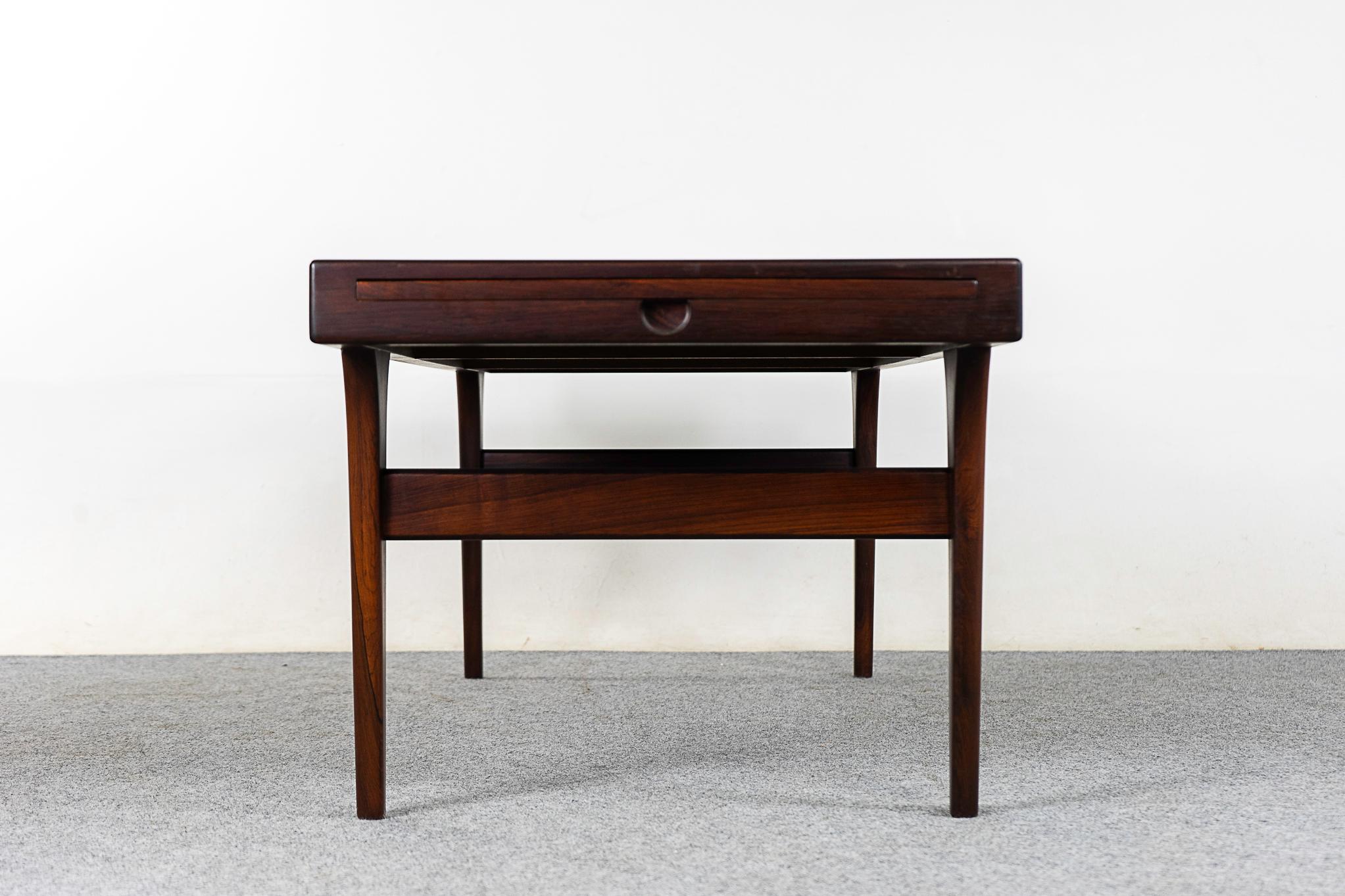 Rosewood Coffee Table by Johannes Andersen For Sale 3