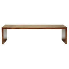 Mesa baja de palisandro con carpintería tradicional
