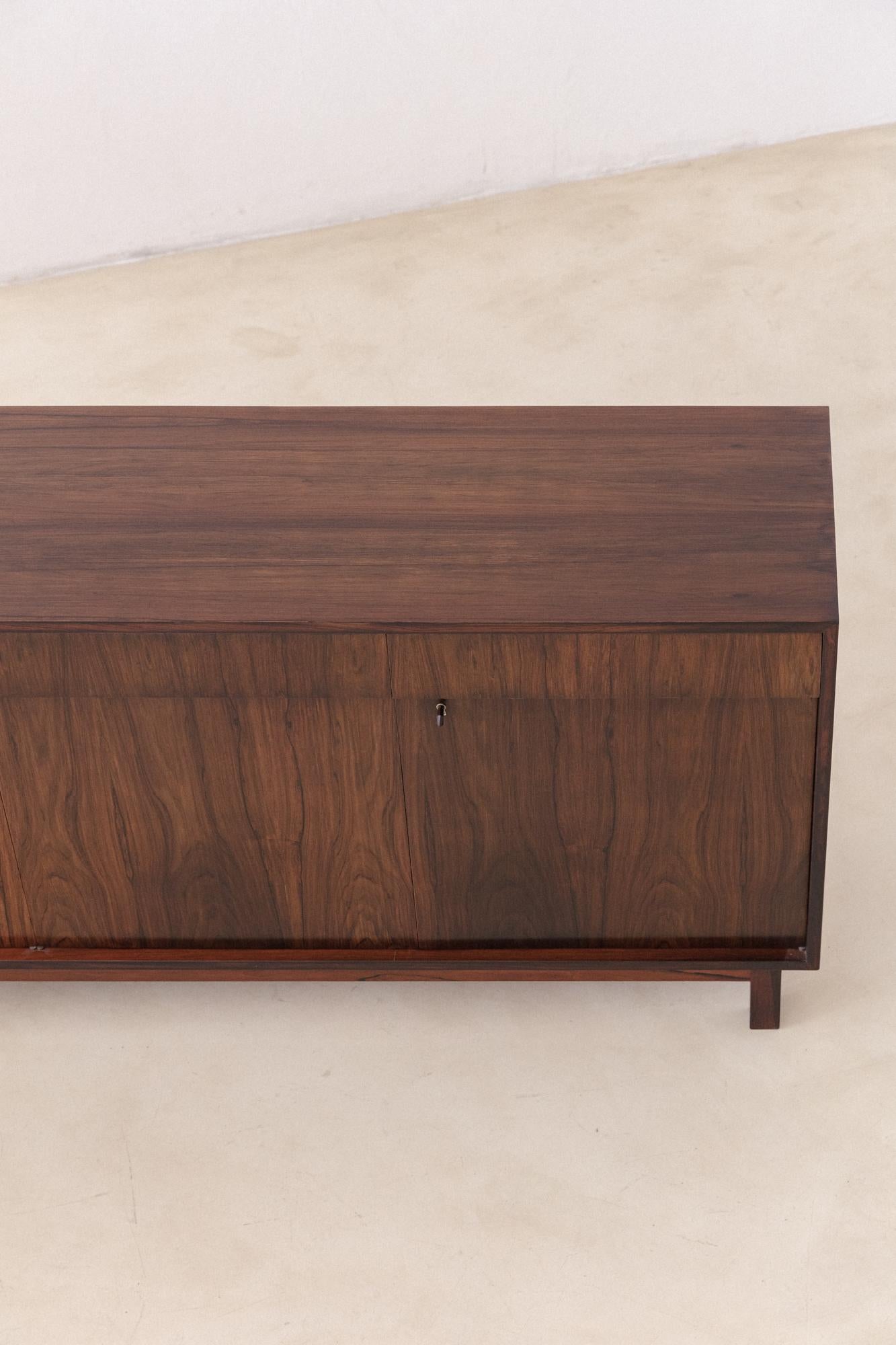 Rosewood Credenza by Celina Decorações, Brazilian Mid-Century Design, 1960s For Sale 14