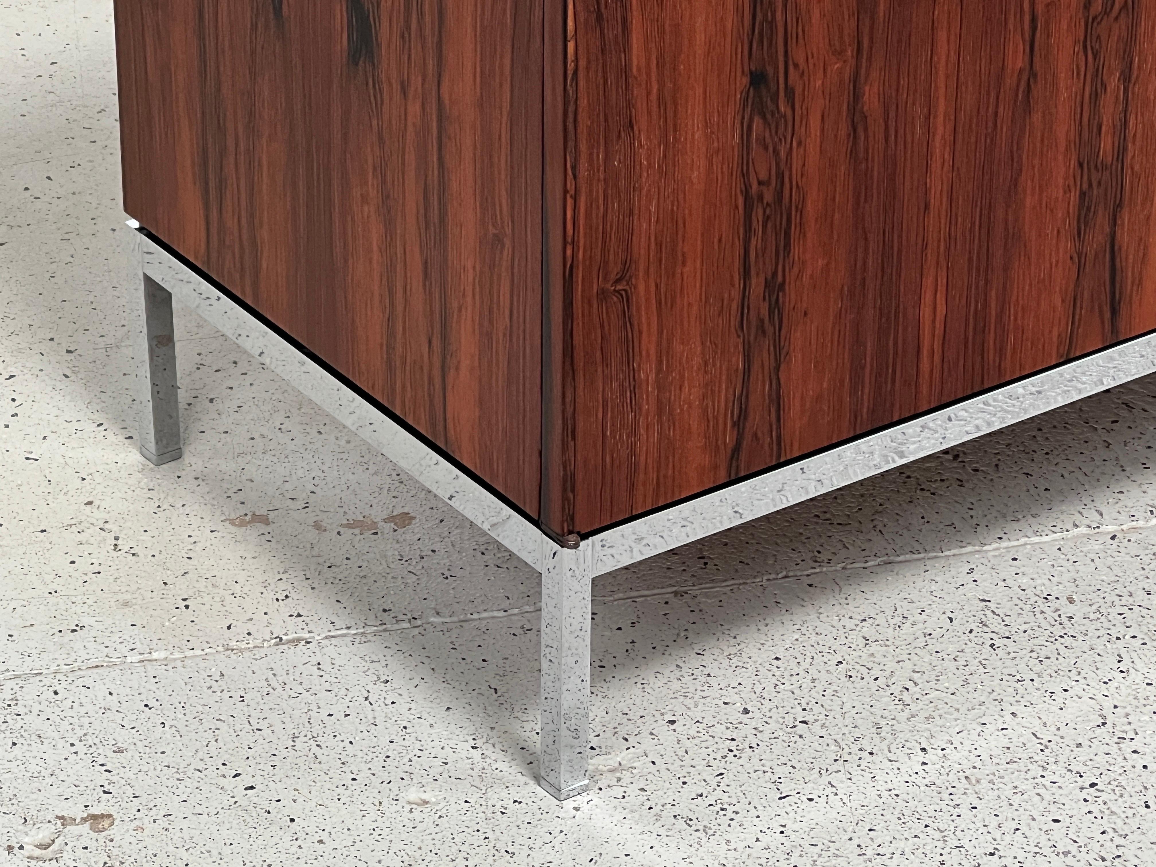 Rosewood Credenza by Florence Knoll  For Sale 6