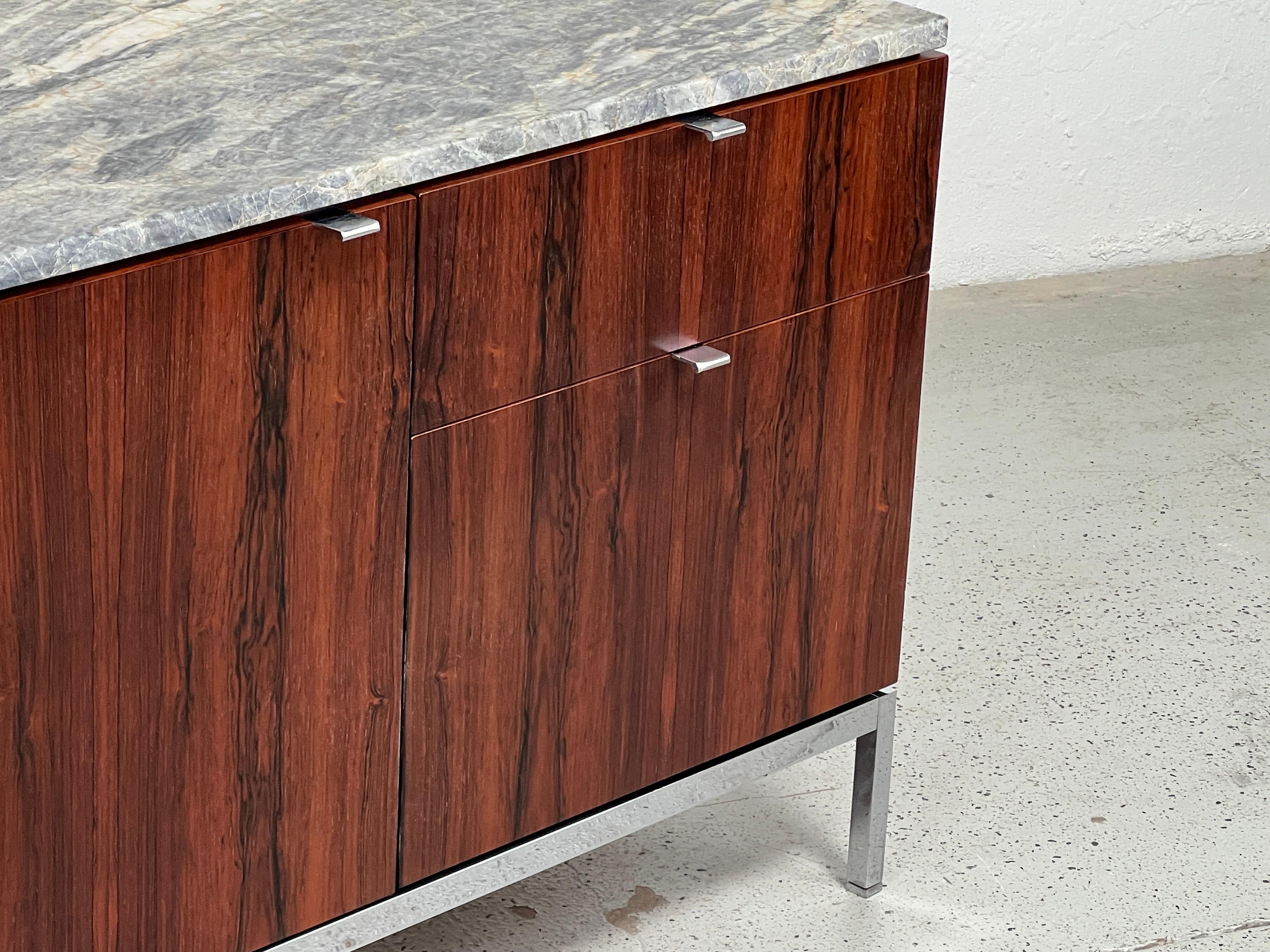 Rosewood Credenza by Florence Knoll  For Sale 7
