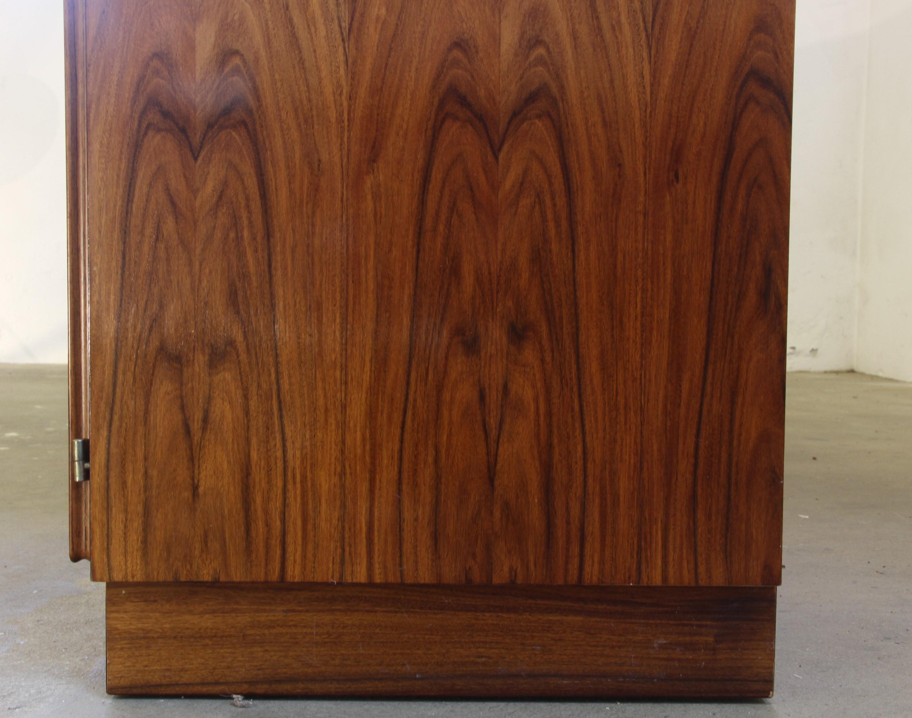 Rosewood credenza sideboard, Danish 1970s from Skovby, mid-century cabinet For Sale 2