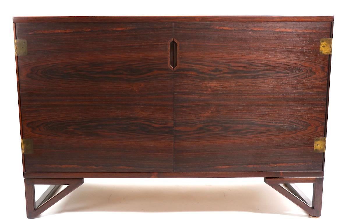 Rosewood Danish Cabinet Svend Langkilde by Lankilde Mobler for Illums Bolighus In Good Condition For Sale In New York, NY