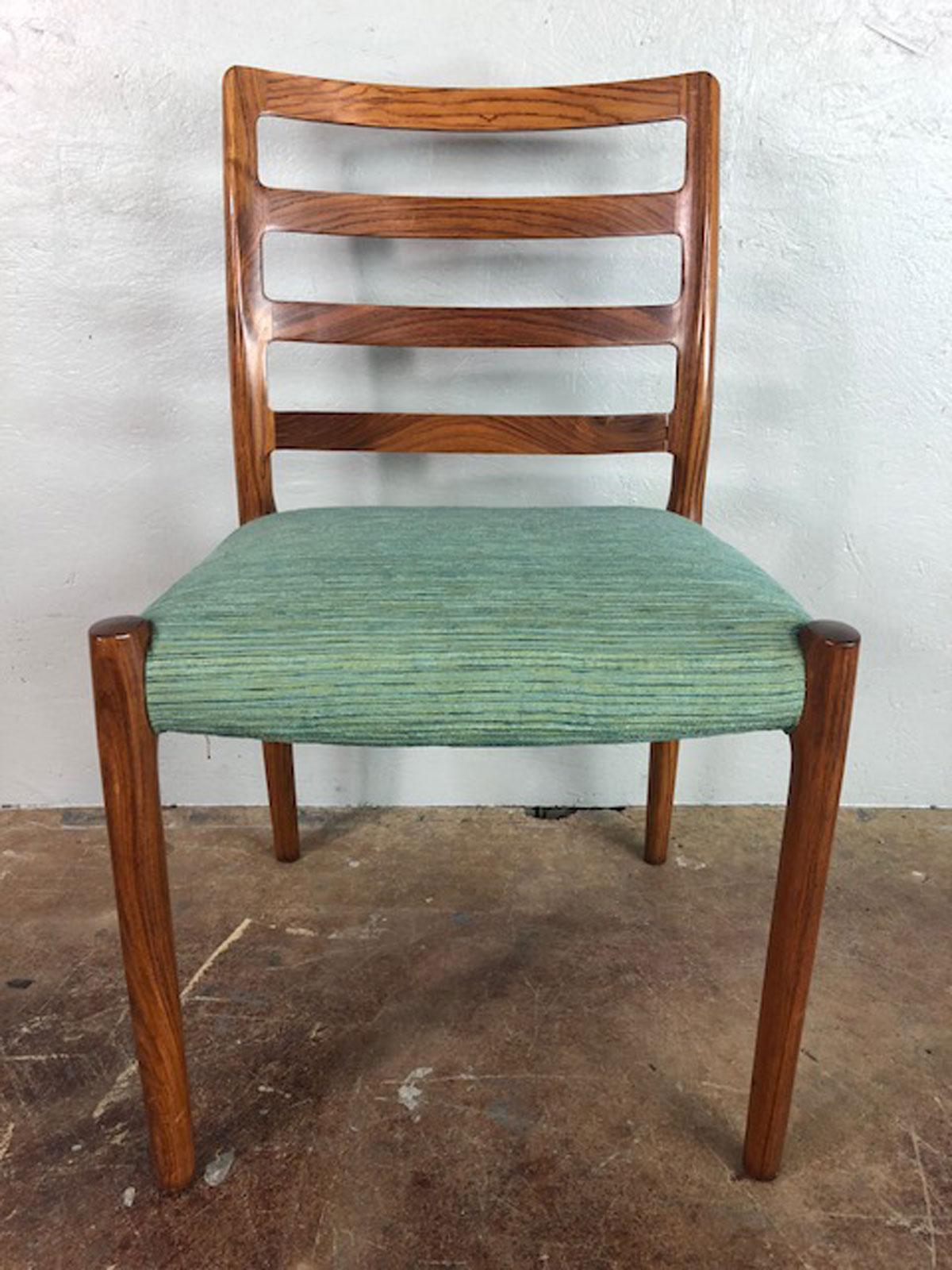 Mid-Century Modern Rosewood Danish Dining Chair For Sale
