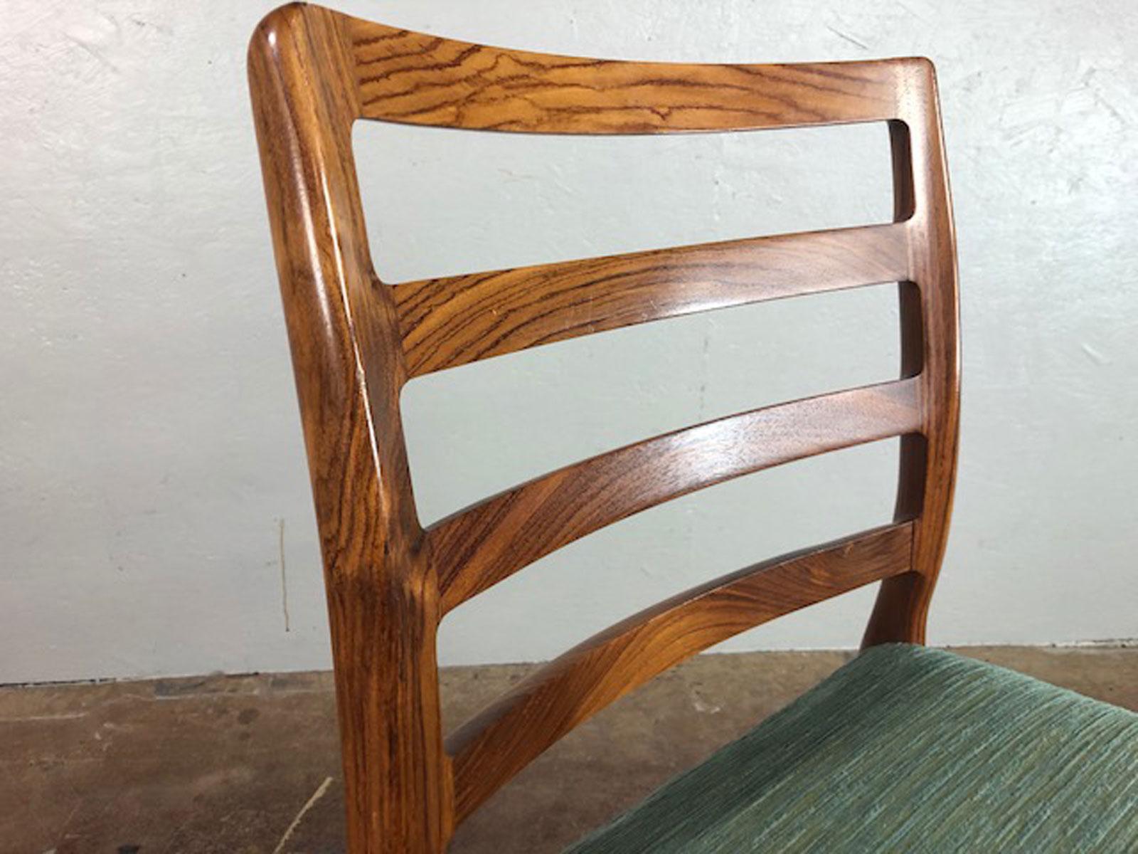 Rosewood Danish Dining Chair In Excellent Condition For Sale In Phoenix, AZ