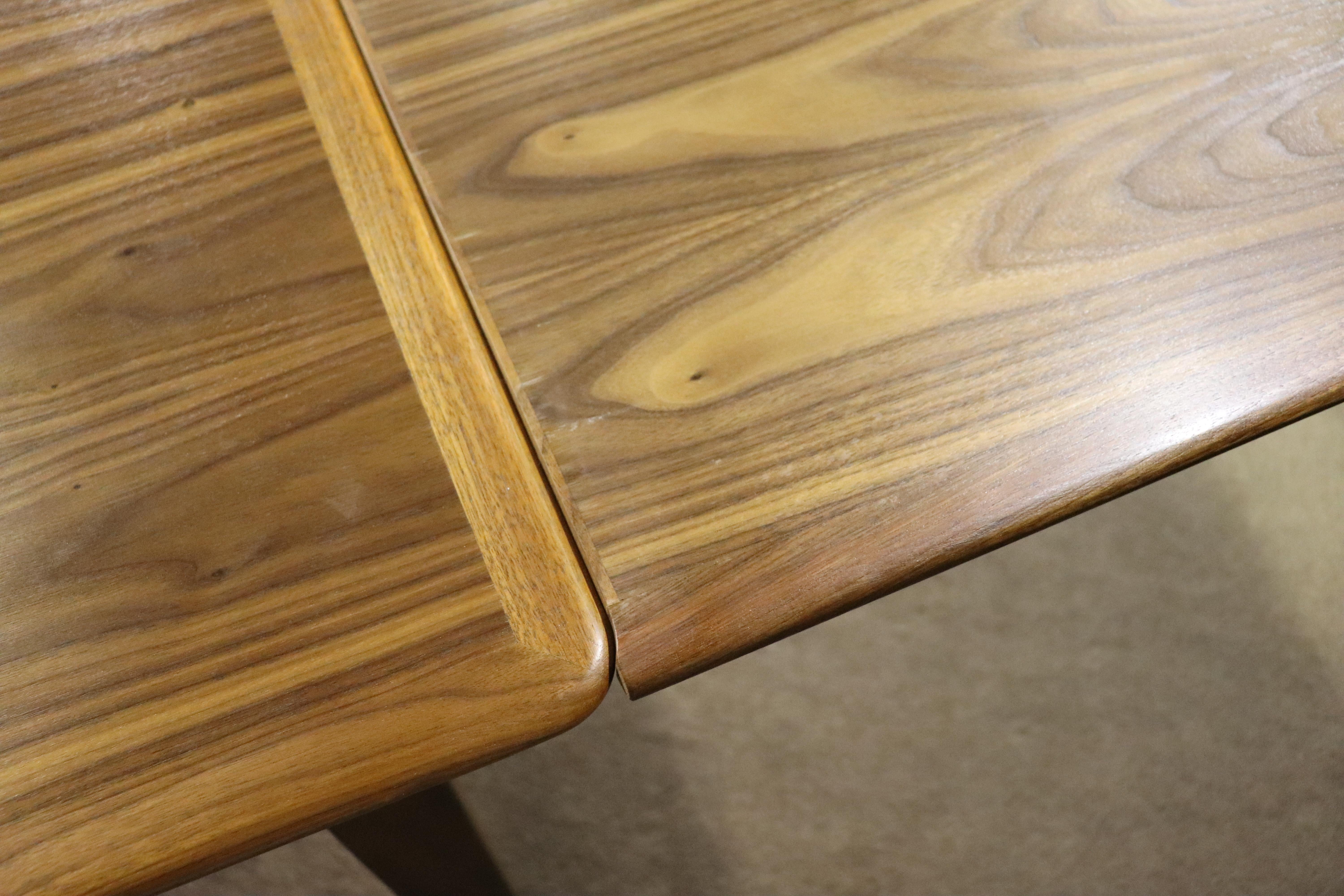 Mesa de comedor extensible danesa de palisandro en venta 5