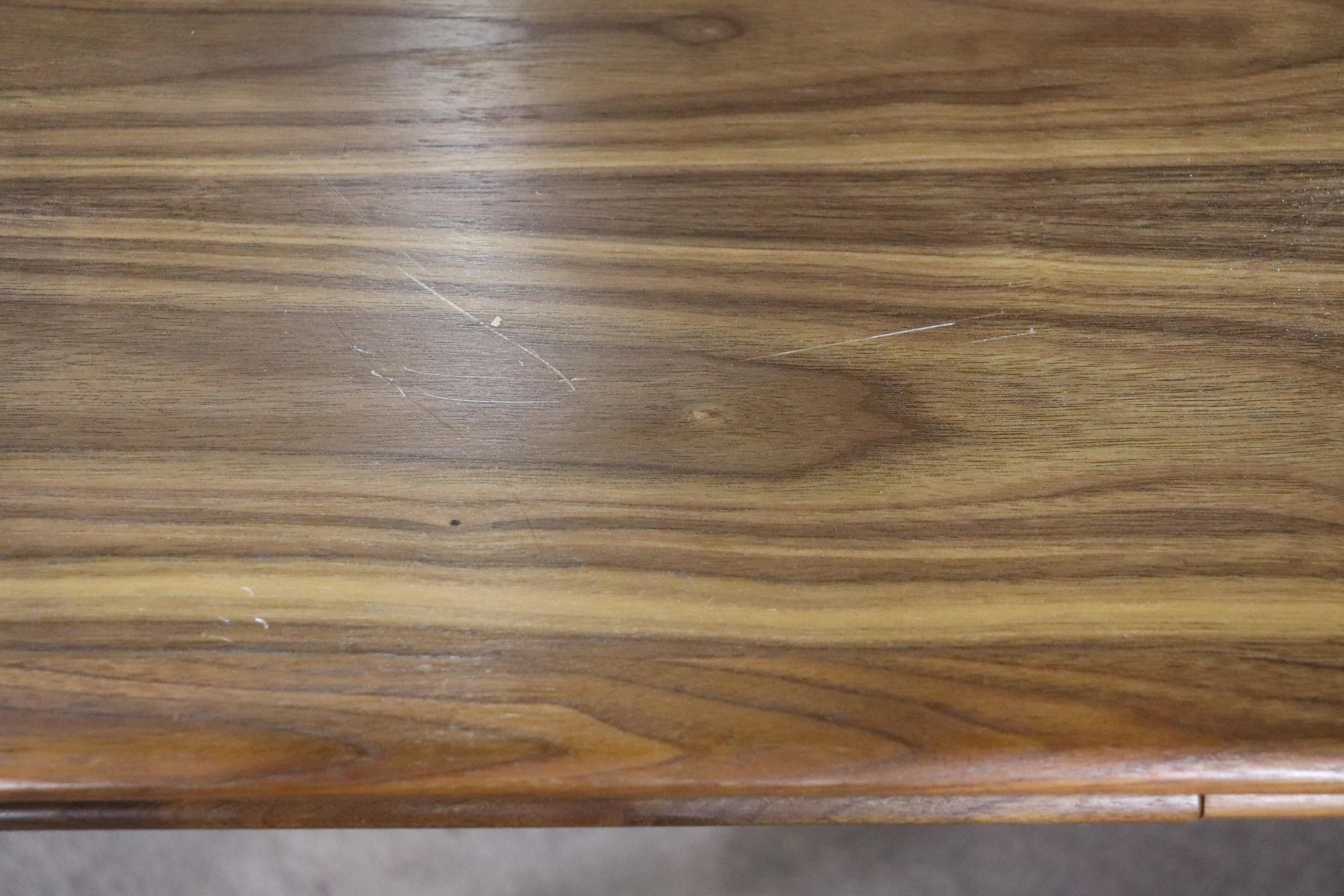 Mesa de comedor extensible danesa de palisandro en venta 2