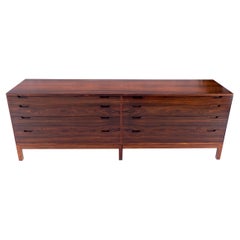 Rosewood Danish Mid-Century Modern 8 Drawers Credenza Recessed Handles MINT! Rosewood Danish Mid-Century Modern 8 Drawers Credenza Recessed Handles MINT!