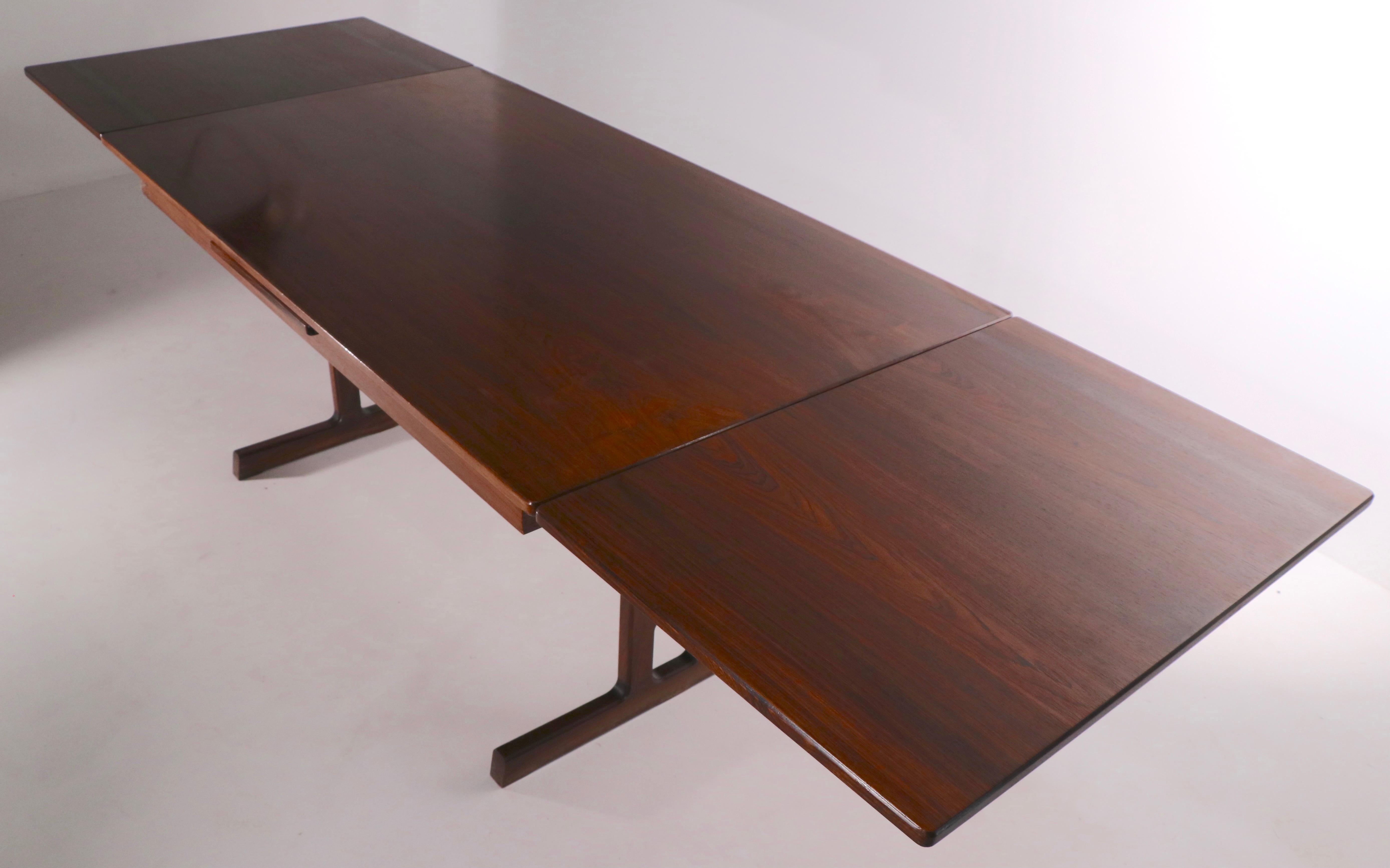 Rosewood Danish Mid-Century Modern Extension Dining Table att to Hvidt  Molgaard For Sale 5