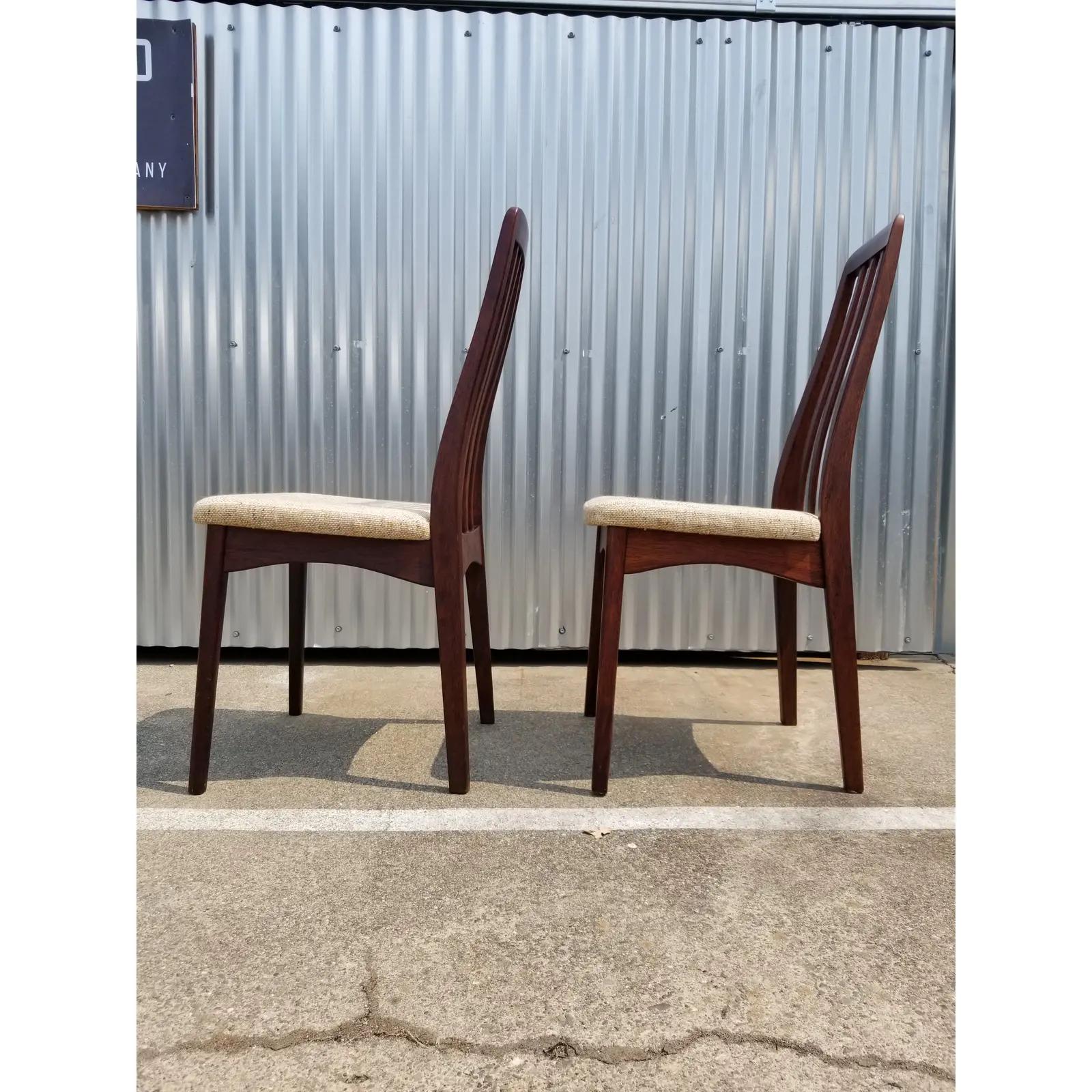 Rosewood Danish Modern Dining Chairs by Svegards, a Pair In Good Condition In Fulton, CA