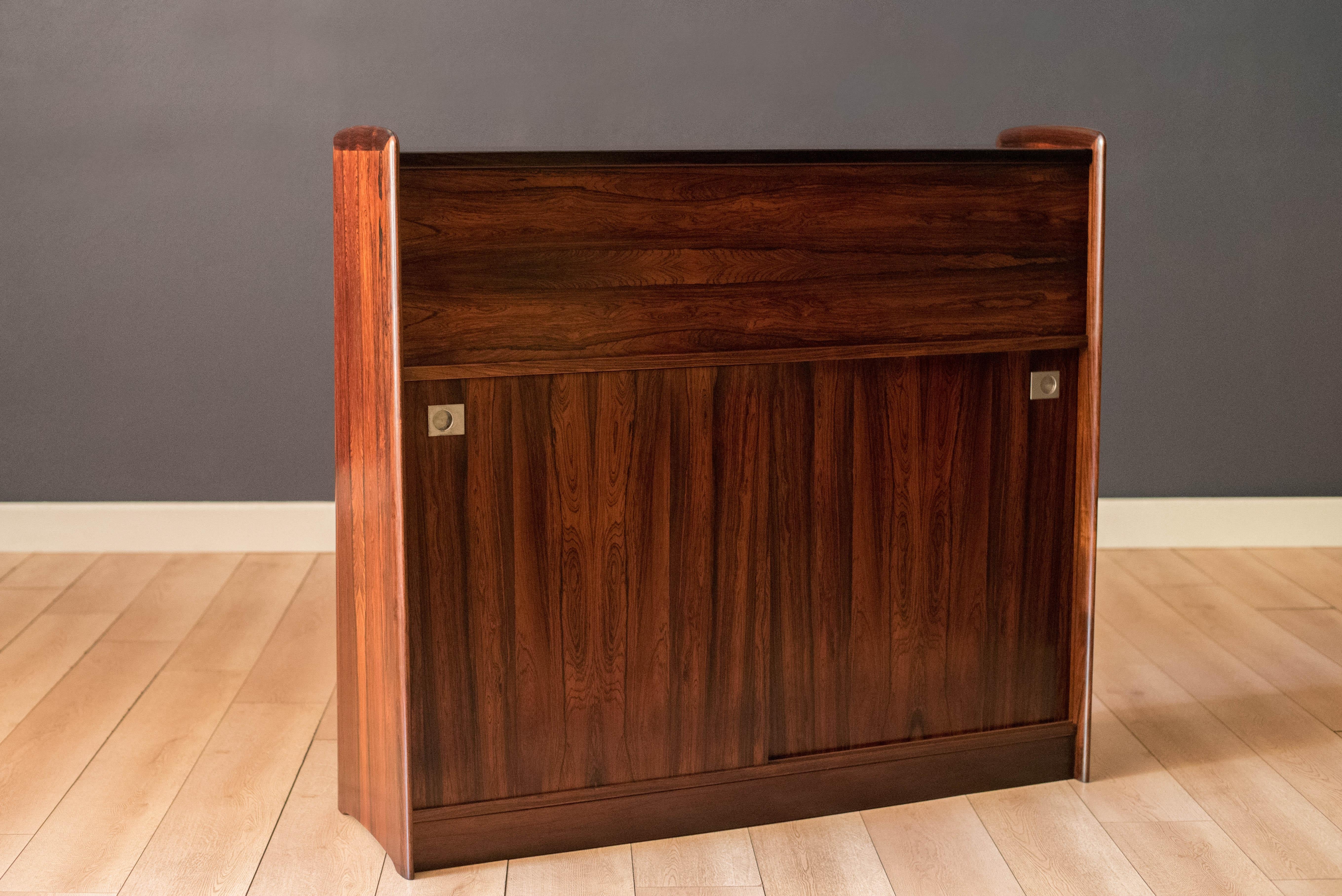 Scandinavian Modern Rosewood Danish Modern Dry Bar Credenza Cabinet For Sale