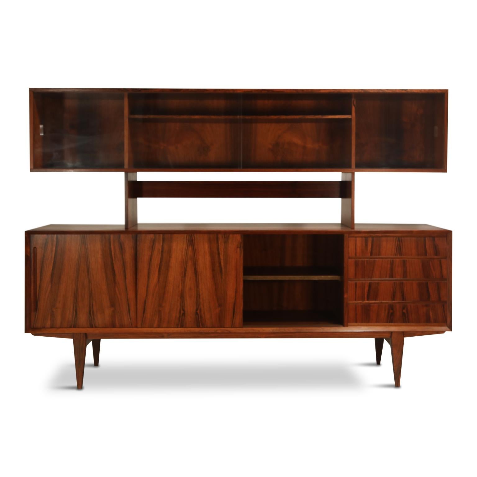 Rosewood Danish Modern Sideboard and Floating Hutch by Peter Lovig Nielsen In Excellent Condition In Los Angeles, CA
