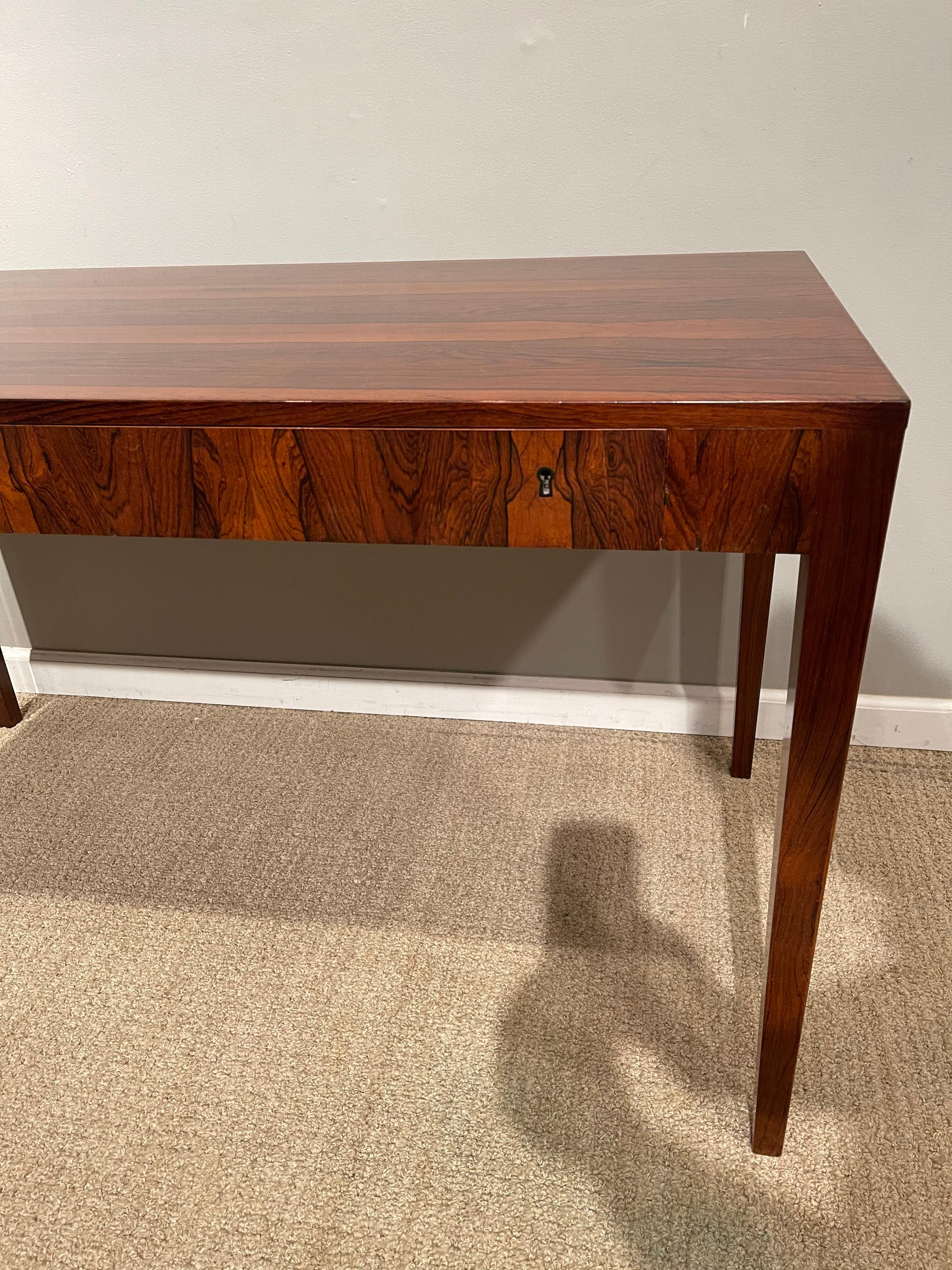 Rosewood Danish Modern Writing Table, by Riis Antonsen In Good Condition In New York, NY