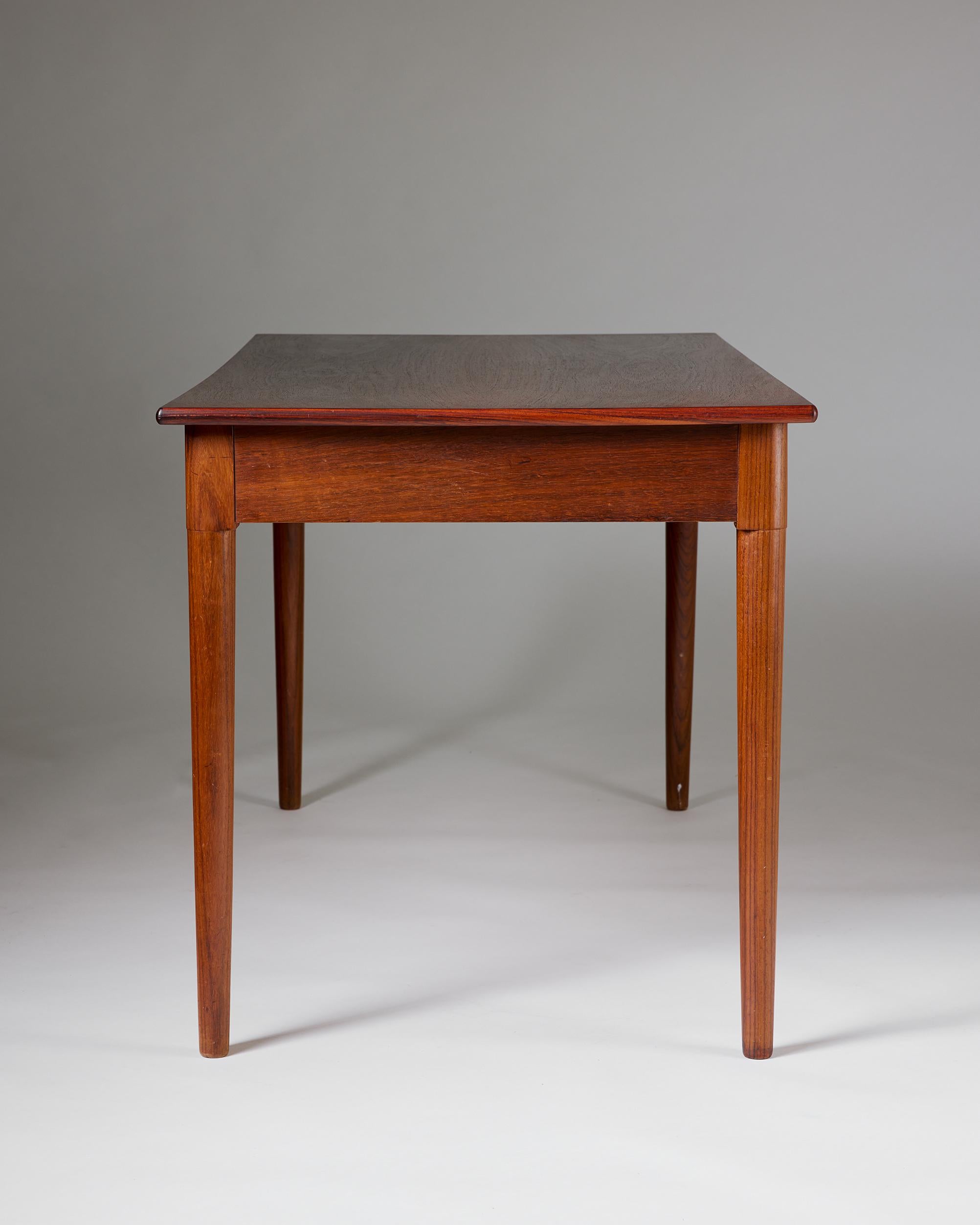 Palissandro Scrivania in palissandro di Anonymous Denmark, anni 1950-60 in vendita