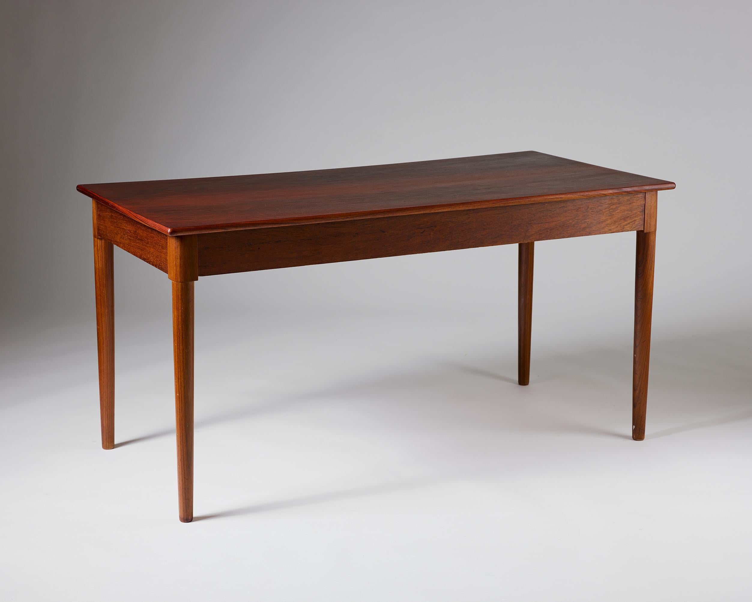 Scrivania in palissandro di Anonymous Denmark, anni 1950-60 in vendita 1