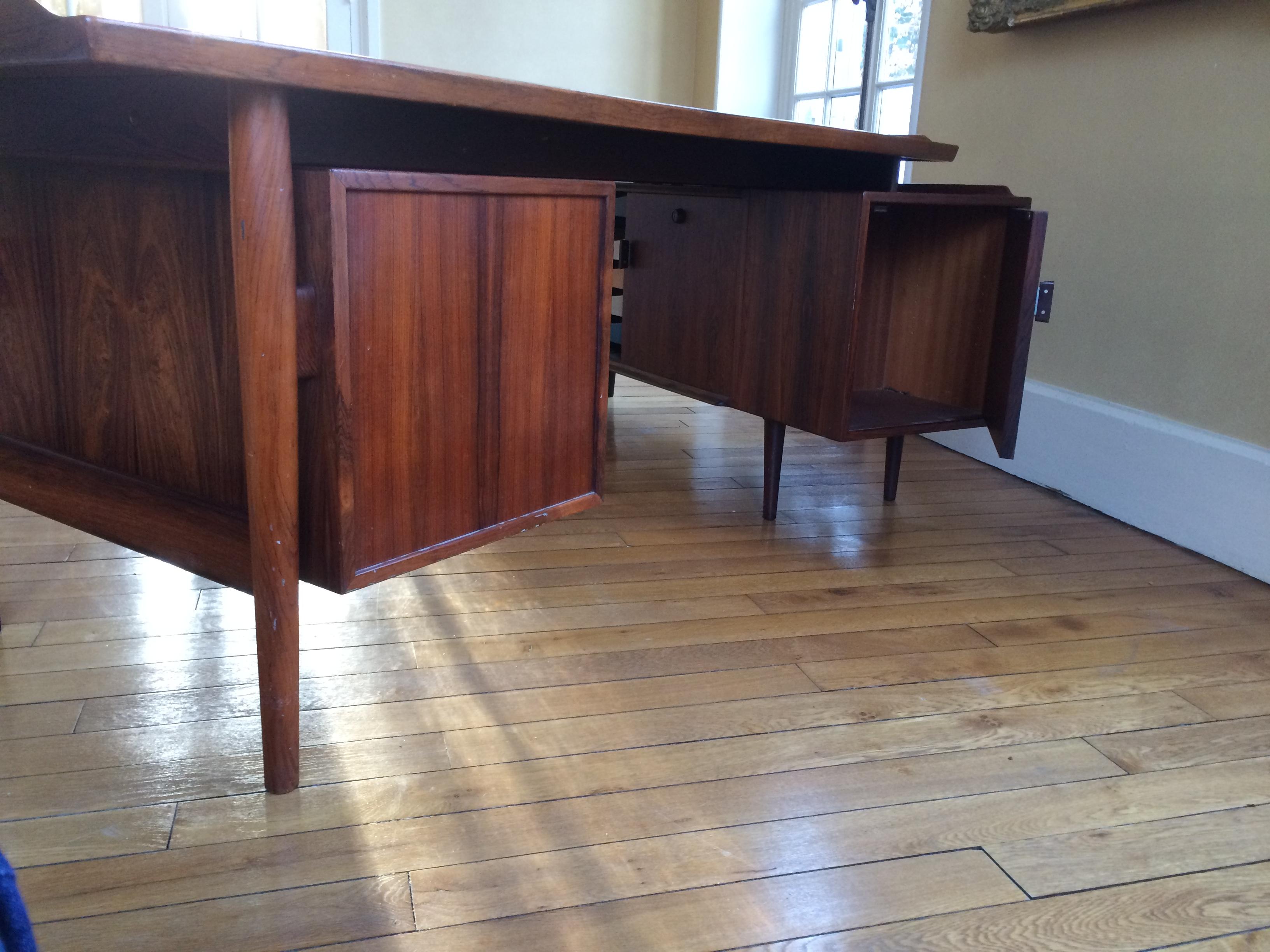 Mid-20th Century Rosewood Desk by Arne Vodder for Sibast from 1950