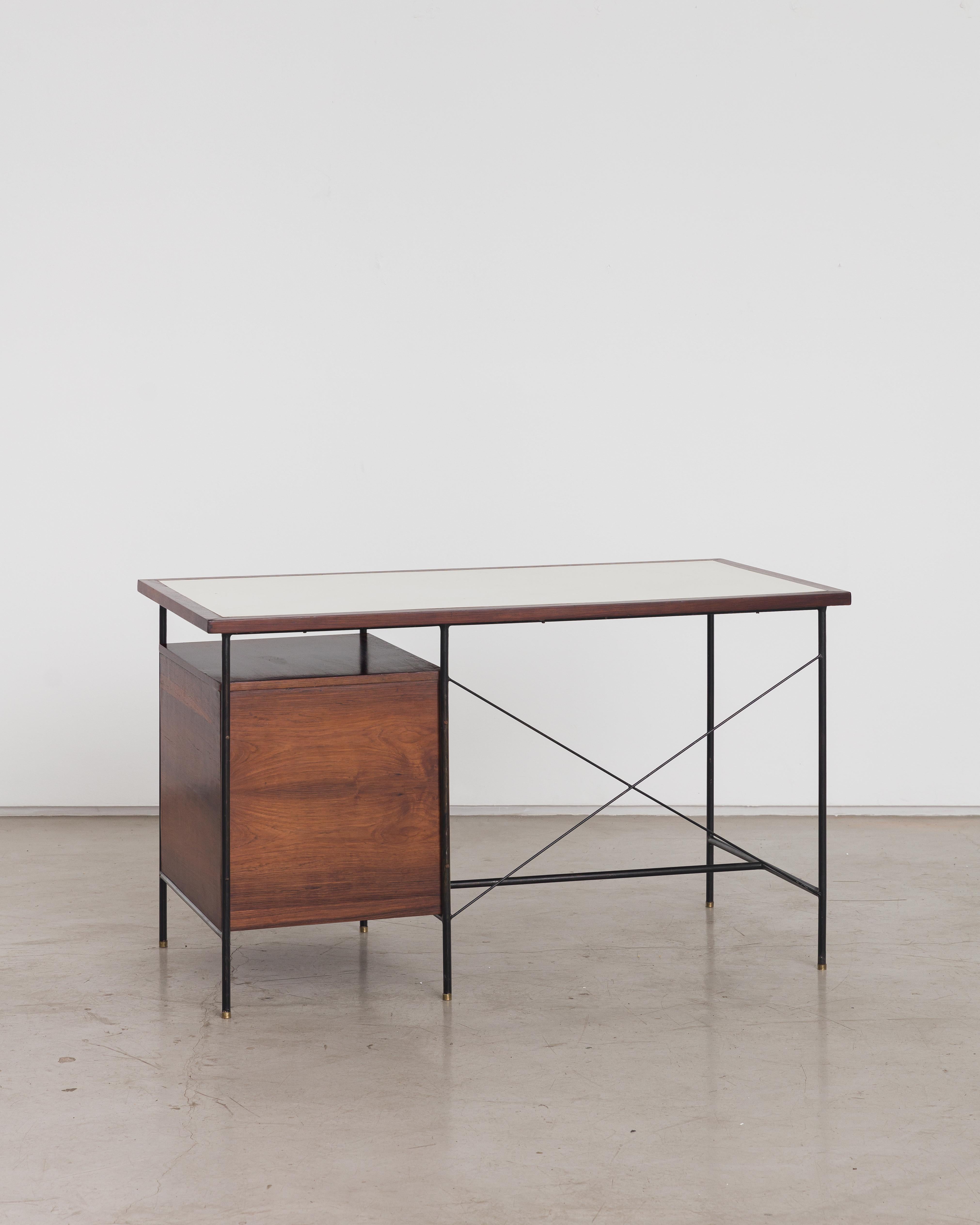 Rosewood Desk by Geraldo de Barros 1950s, Brazilian Midcentury Design For Sale 2