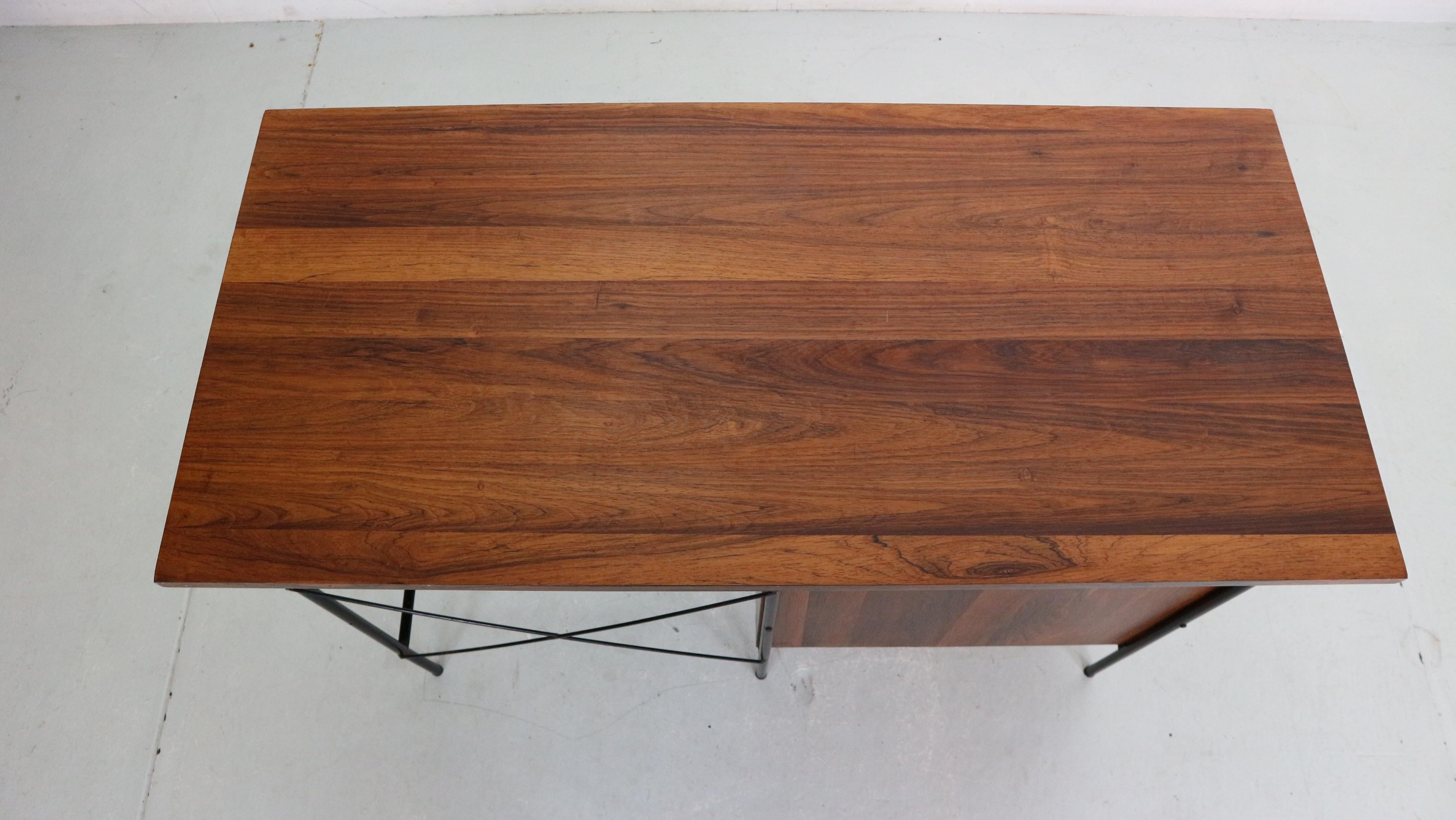 Rosewood Desk by Geraldo de Barros for Unilabor, Brazil, 1956 2