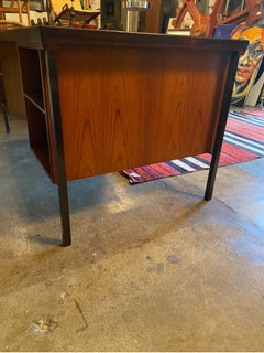 Bureau en bois de rose de Peter Hvidt et Orla Mølgaard-Nielsen pour Soborg Mobelfabrik