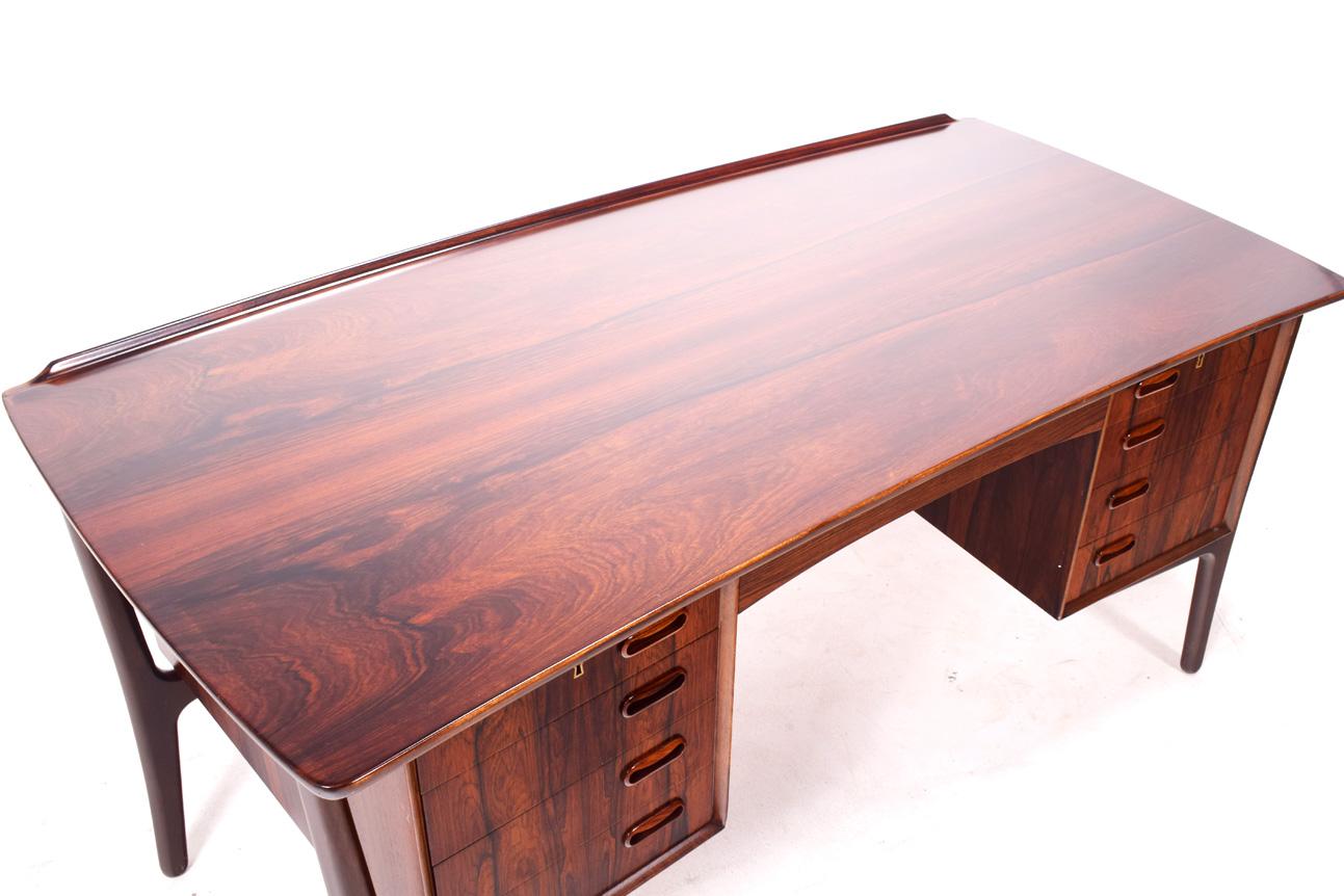 Rosewood Desk by Svend Aage Madsen In Good Condition In Lisboa, Lisboa