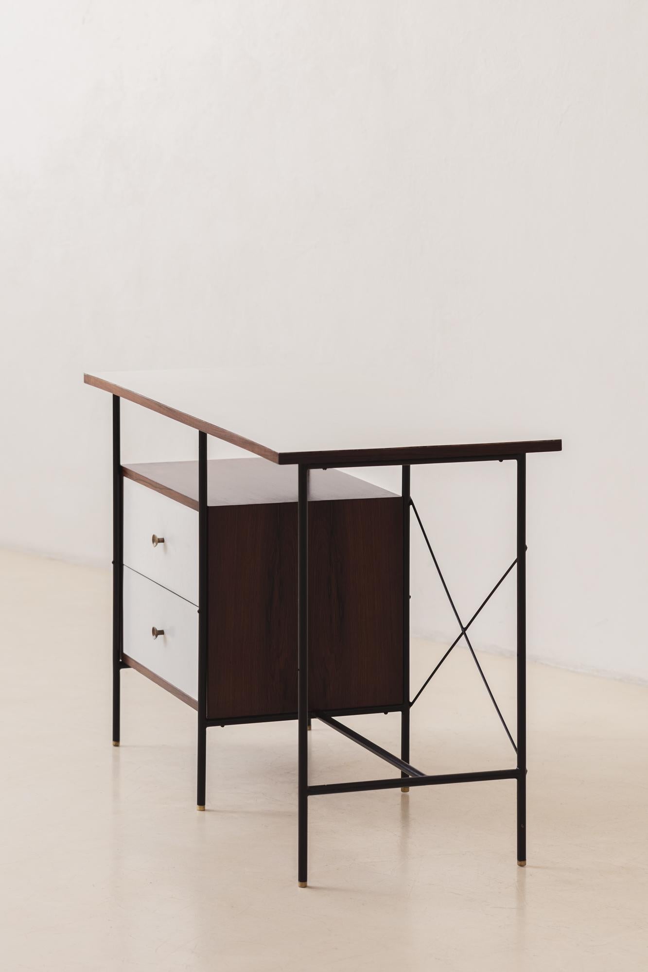 Rosewood Desk by Unilabor, Geraldo de Barros C. 1954, Brazilian Mid-Century For Sale 3