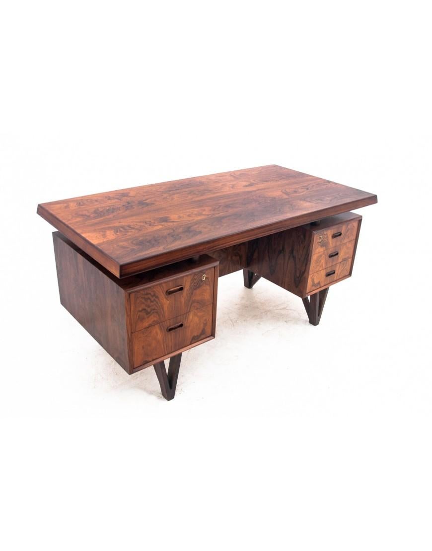 Scandinavian Modern Rosewood desk, Denmark, 1960s