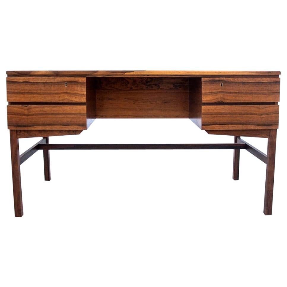 Rosewood Desk by Torben Valeur and Henning Jensen at 1stDibs