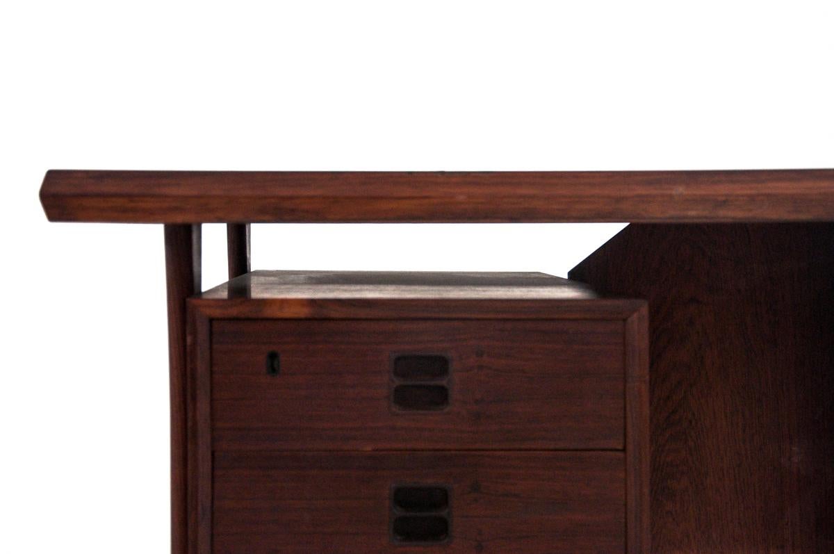Rosewood Desk, Designed by Arne Vodder, Denmark, 1960s 4