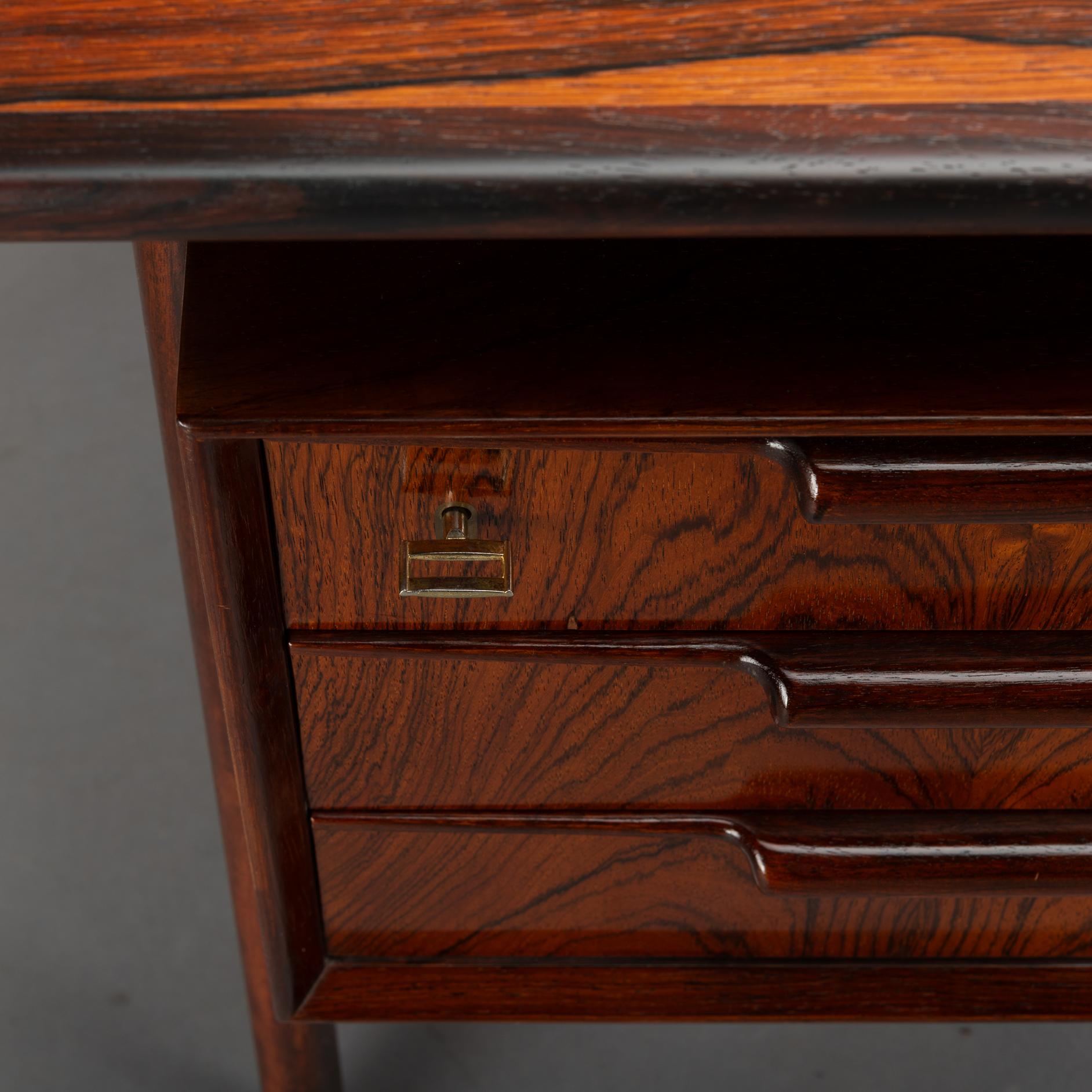 Rosewood Desk Model 75 by Gunni Omann for Omann Jun Møbelfabrik, 1950s 2