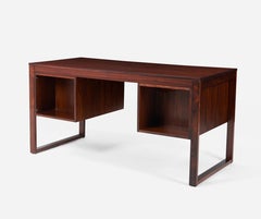 Bureau en bois de rose avec poignées en laiton:: Danemark:: années 1960