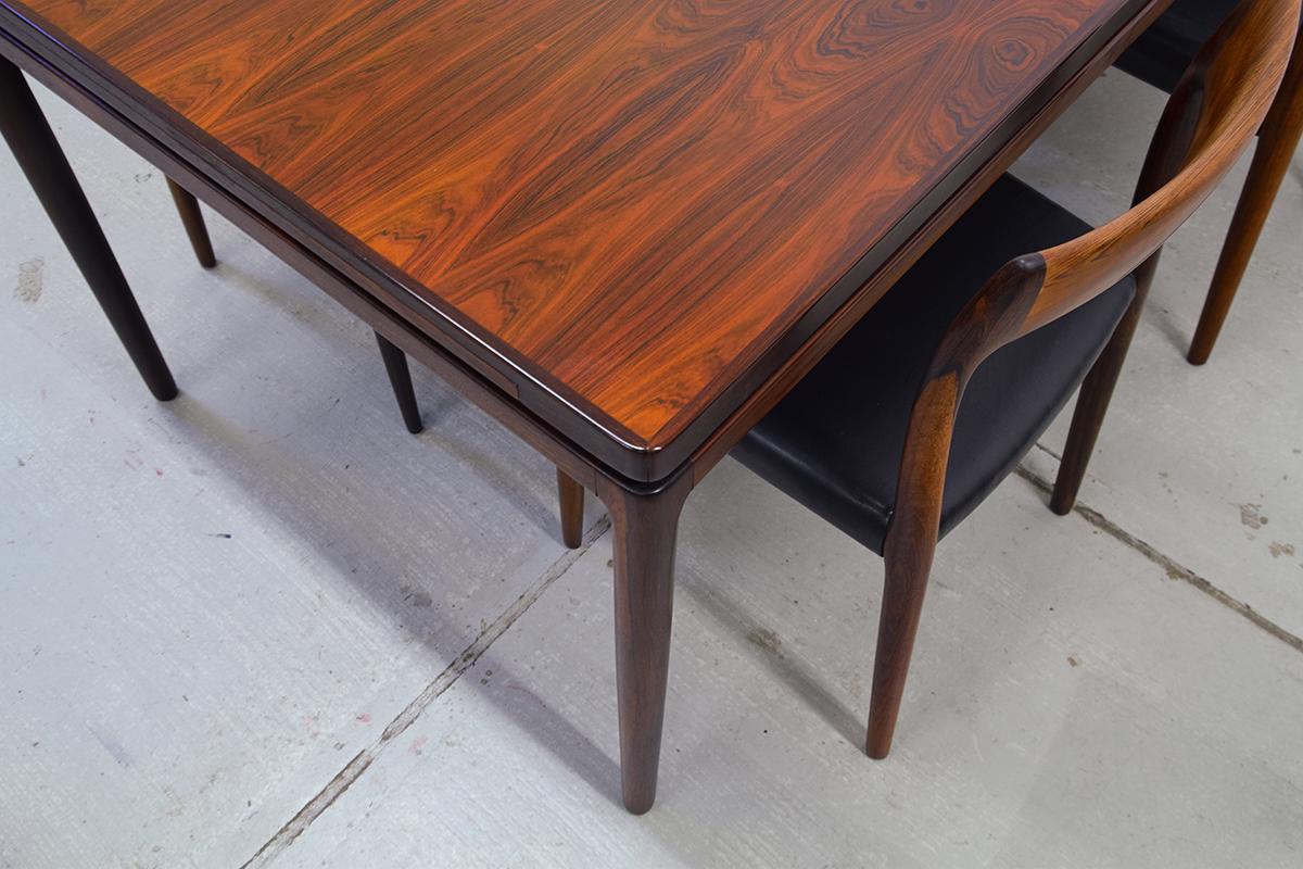Veneer Rosewood Dining Table by Johannes Andersen for Christian Linnebergs Möbelfabrik