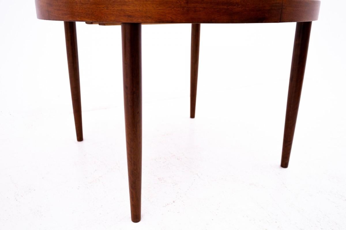 Rosewood dining table, Danish design, 1960s. (20. Jahrhundert) im Angebot