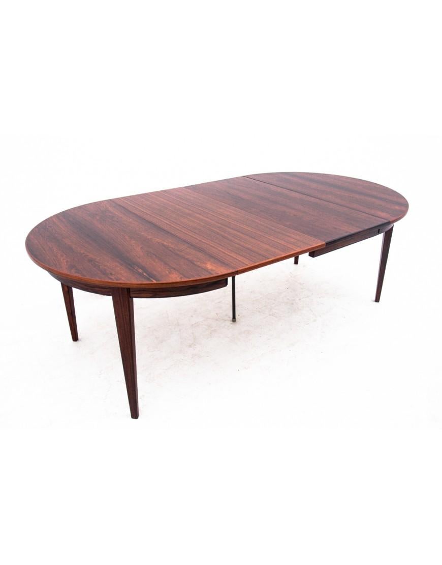Rosewood dining table, Denmark, 1960s. After restoration. For Sale 4