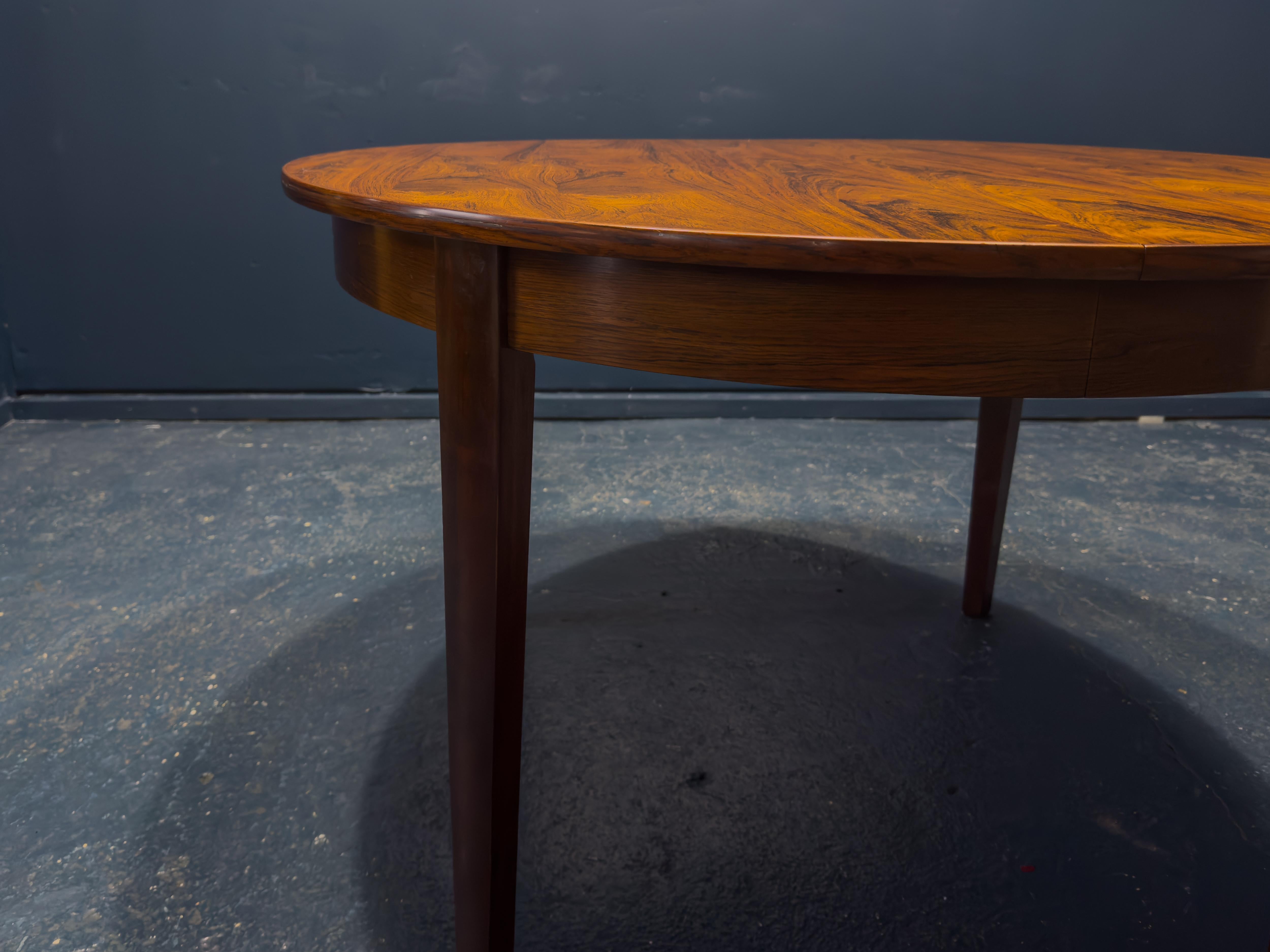 Mid-20th Century Round Dining Table