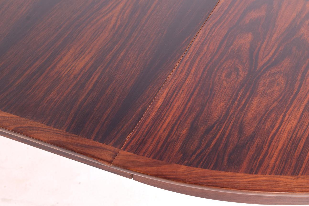 Rosewood Dining Table, Round to Oval with 2 Leaves 4