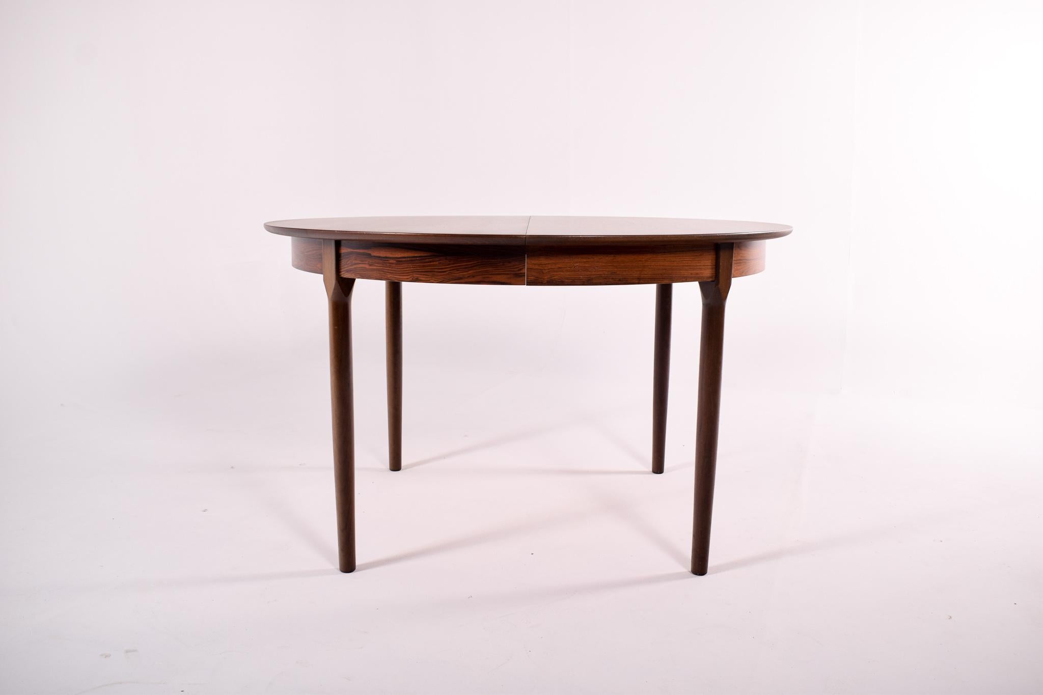 Rosewood Dining Table, Round to Oval with 2 Leaves 4