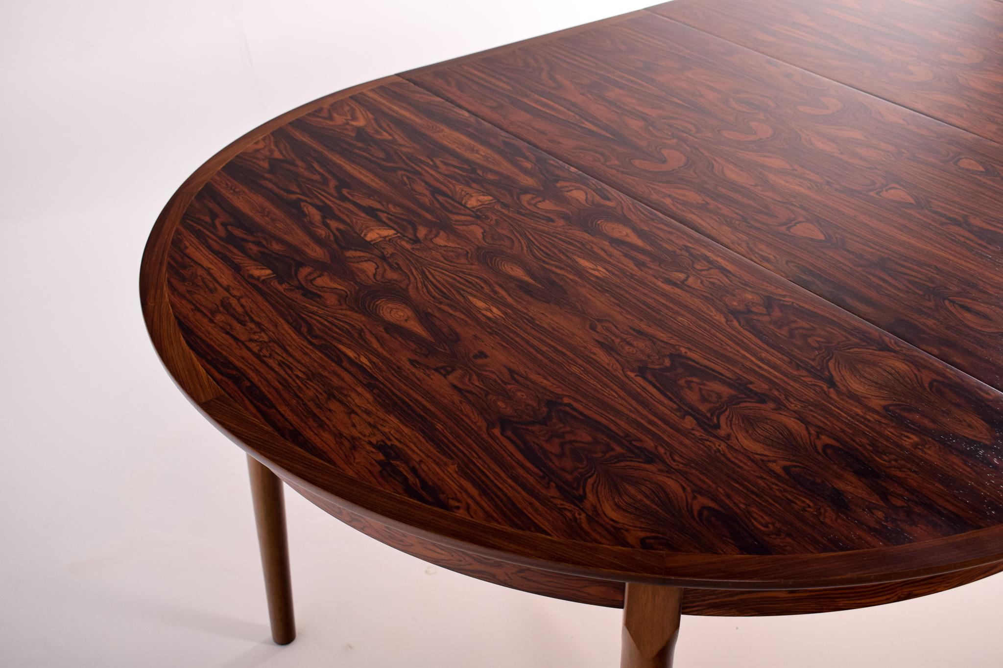 Rosewood Dining Table, Round to Oval with 2 Leaves 1