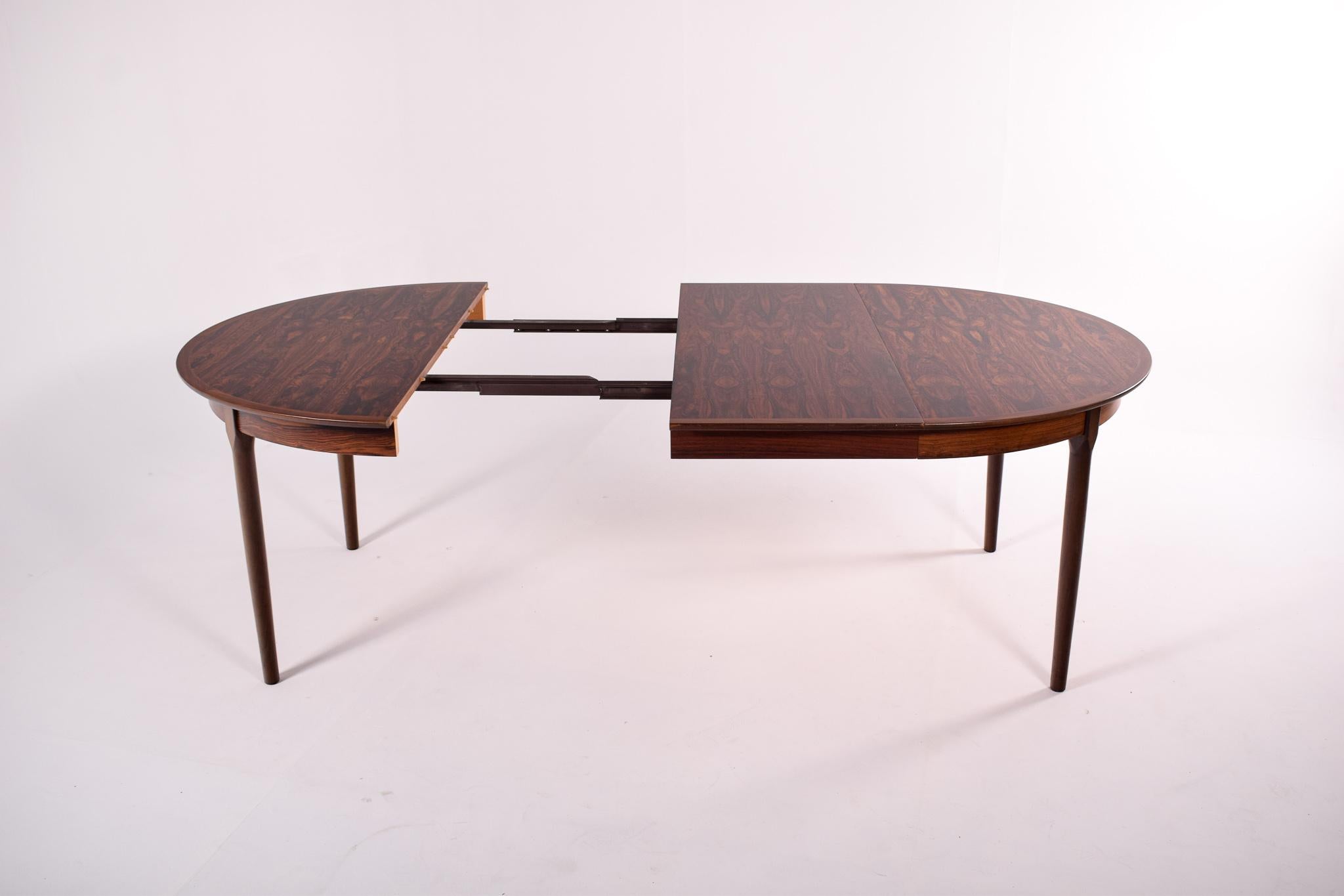 Rosewood Dining Table, Round to Oval with 2 Leaves 2