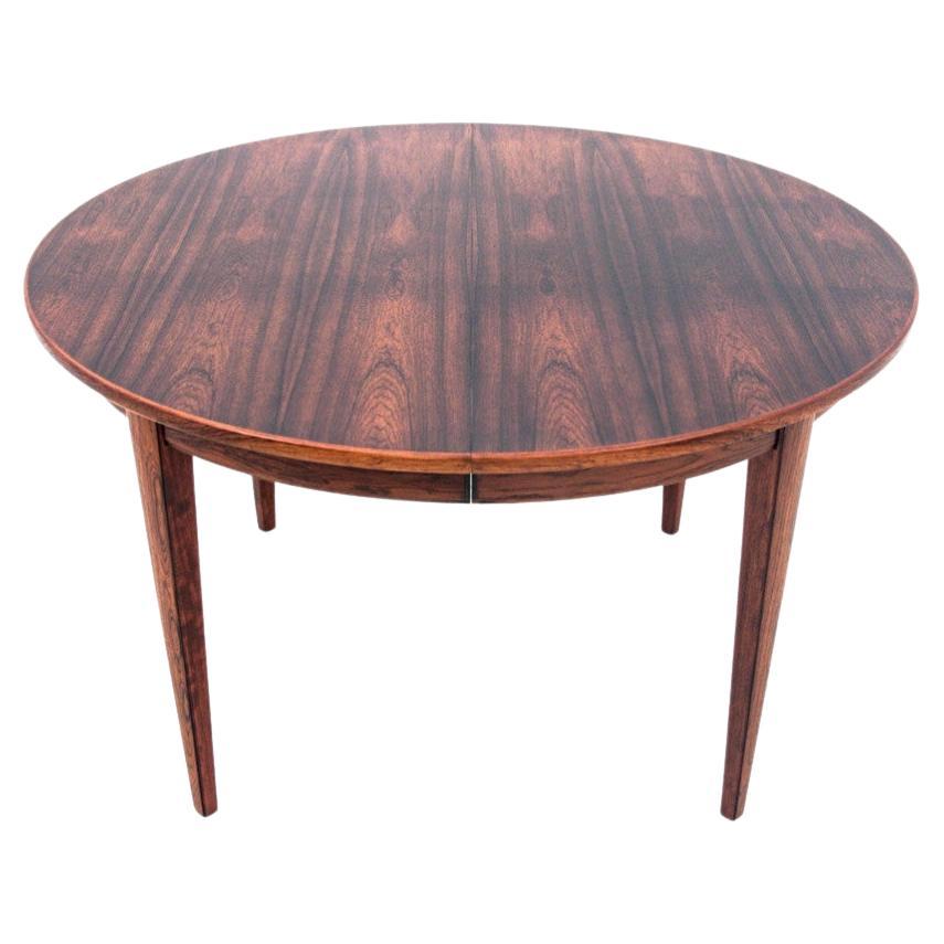 Rosewood dining table with extensions, Denmark, 1960s. Renovated. For Sale