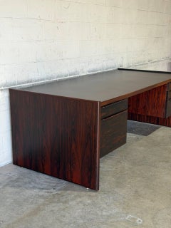 Rosewood Double-Pedestal Executive Desk with 5 Drawers Danish Vintage 1970s
