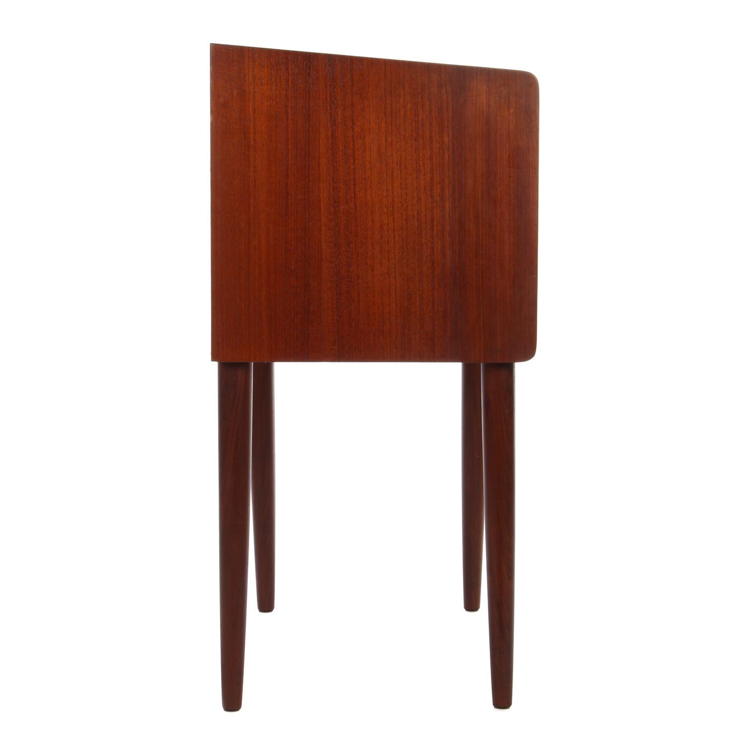 Mid-20th Century Rosewood Dresser, 1960s Danish Midcentury Chest with Drawers or Entry Table