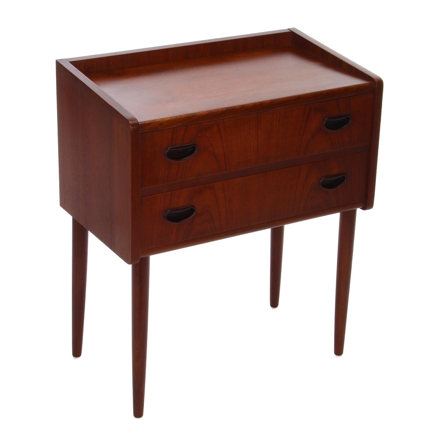 Rosewood Dresser, 1960s Danish Midcentury Chest with Drawers or Entry Table
