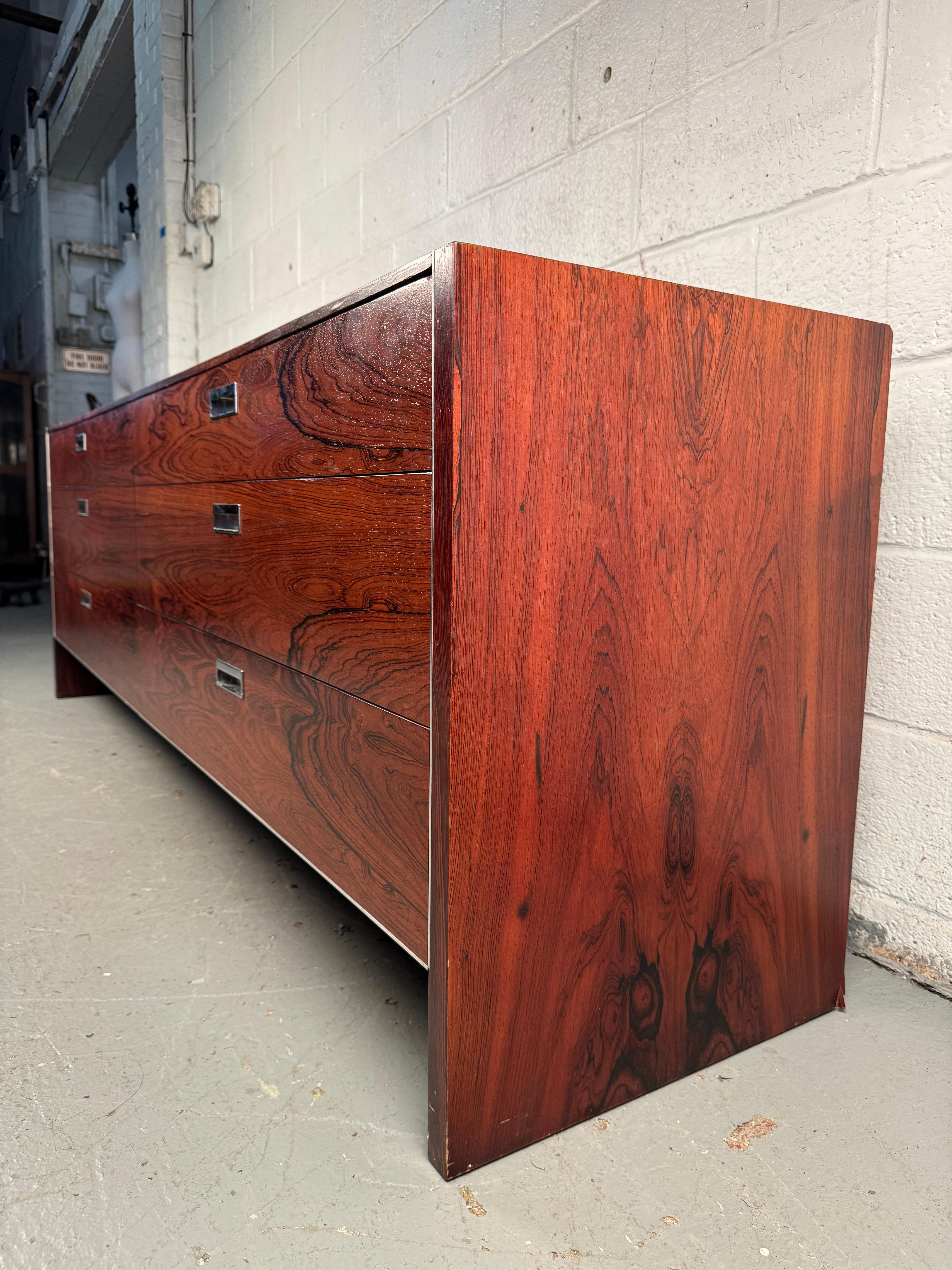 20th Century Rosewood Dresser Designed by Robert Baron For Glenn For Sale